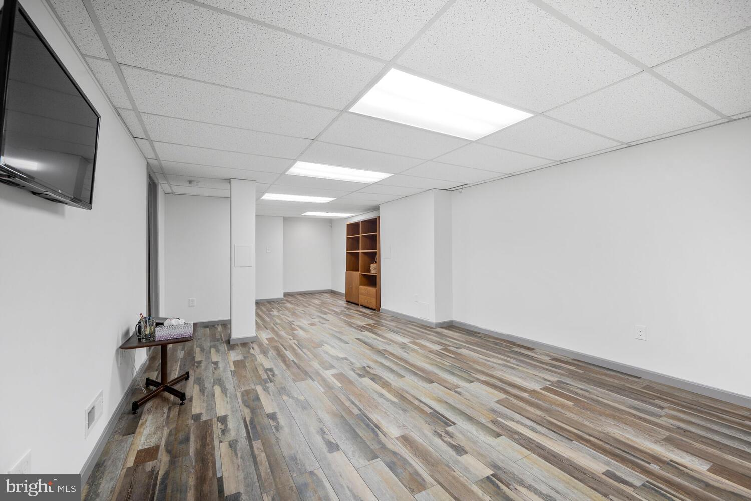 REGENCY ESTATES - Residential