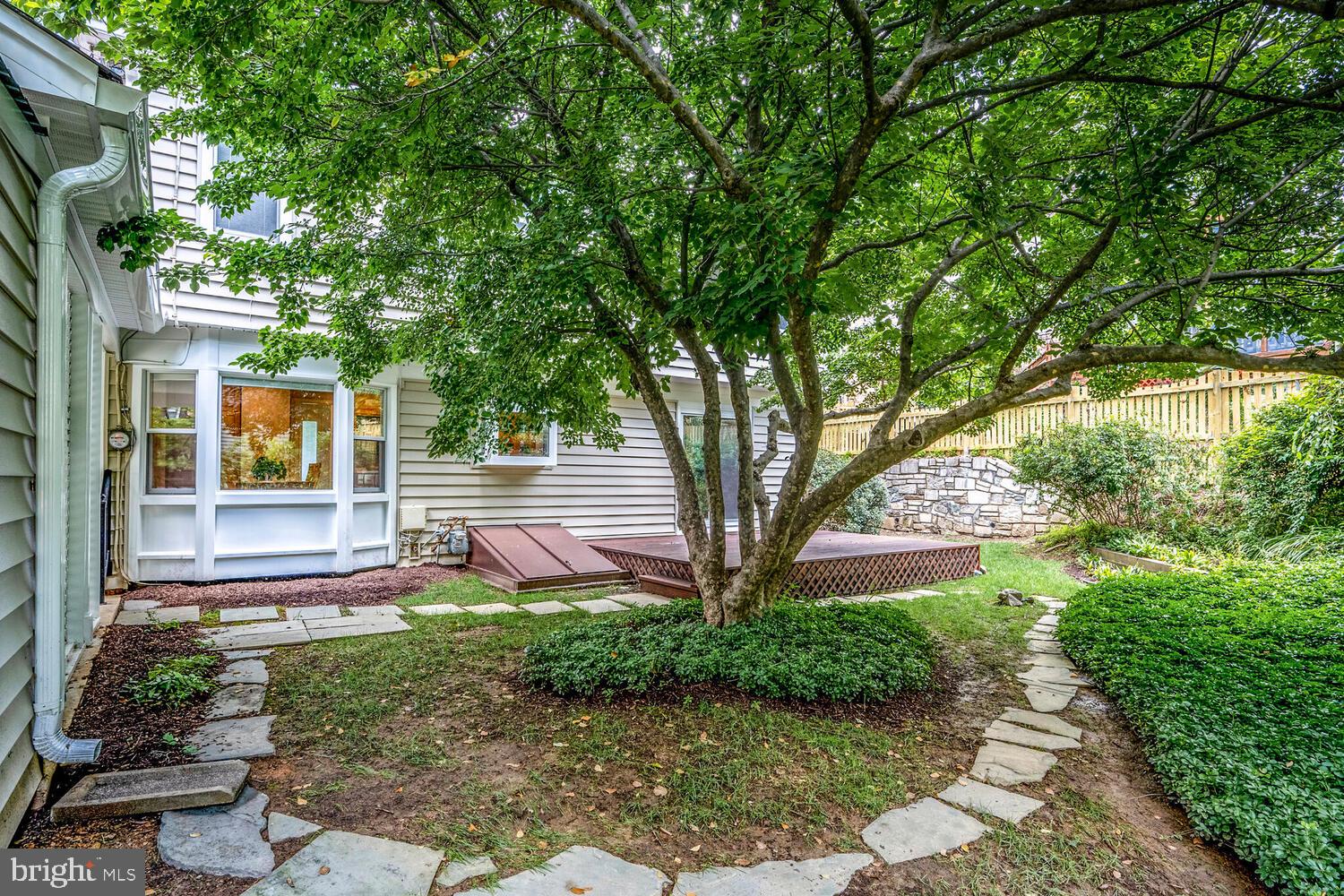 REGENCY ESTATES - Residential