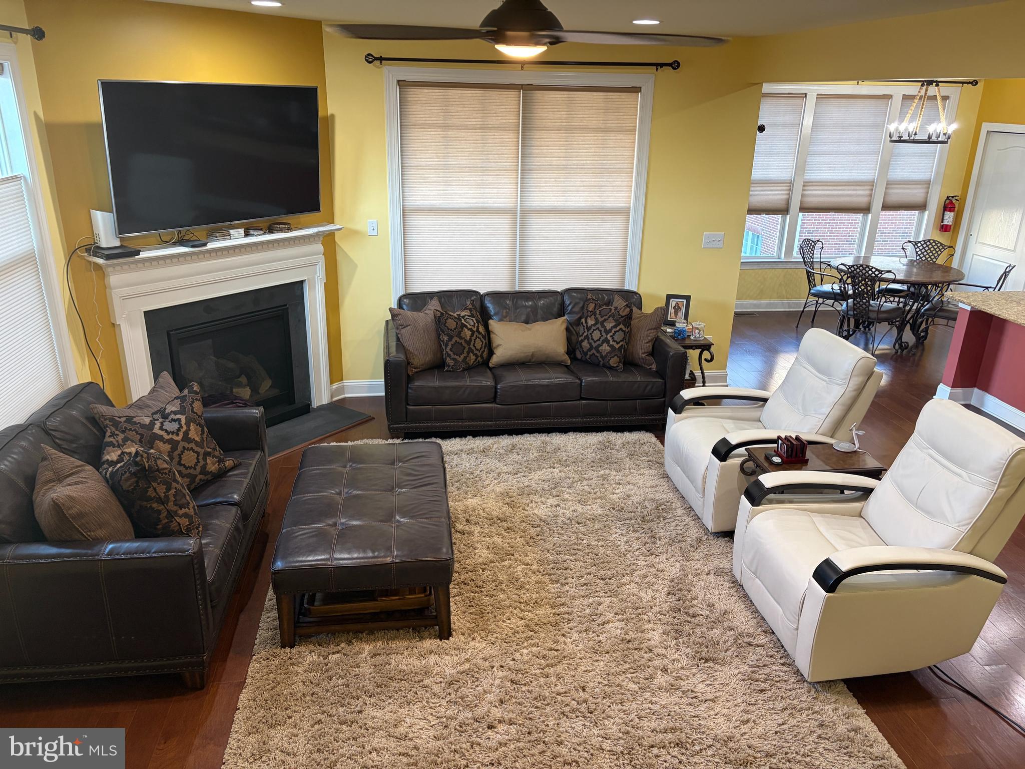 TOWN CENTRE CROSSING - Residential Lease