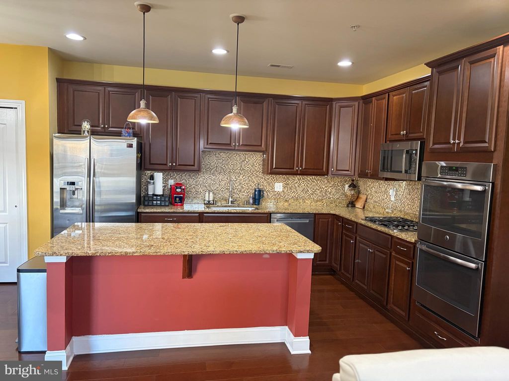 Photo of 105 Elton Farm Circle, GLEN MILLS, PA 19342 (MLS # PADE2103304)