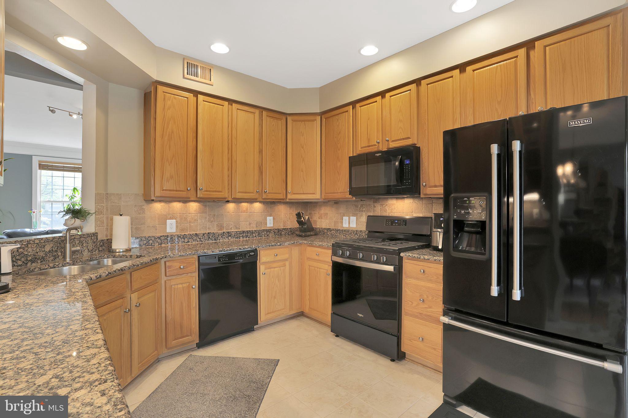 MEMORIAL HEIGHTS - Residential