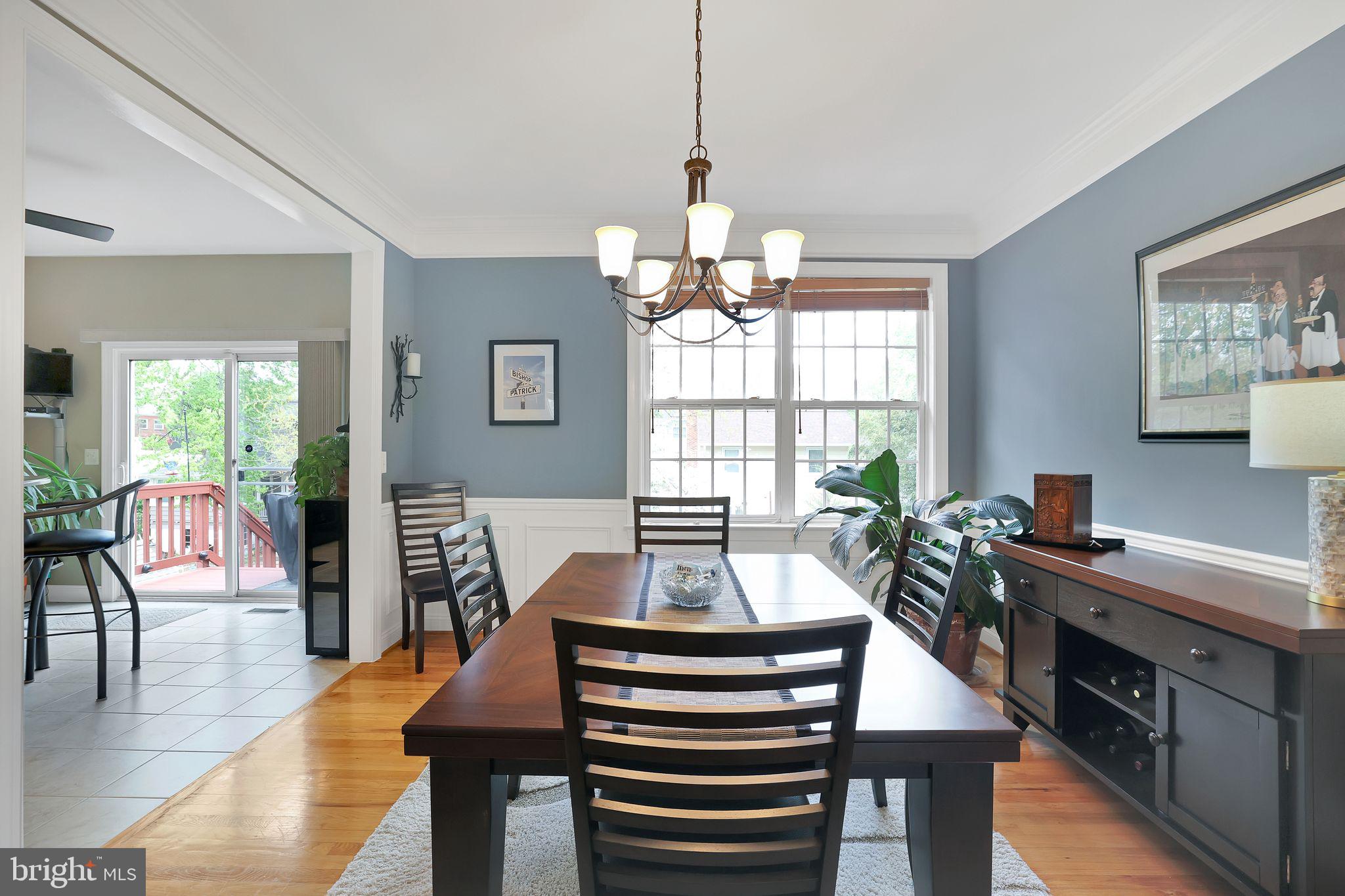 MEMORIAL HEIGHTS - Residential