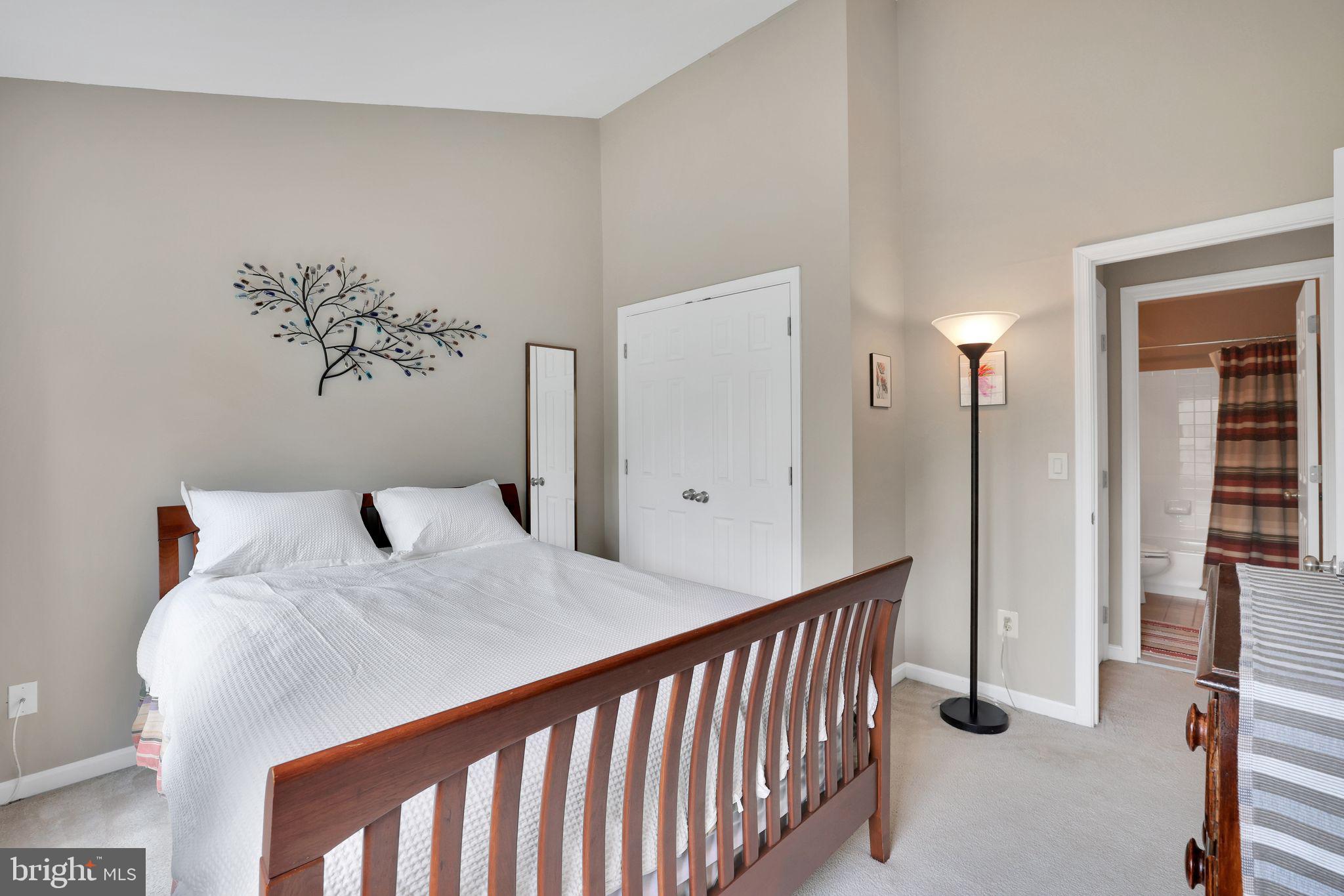 MEMORIAL HEIGHTS - Residential