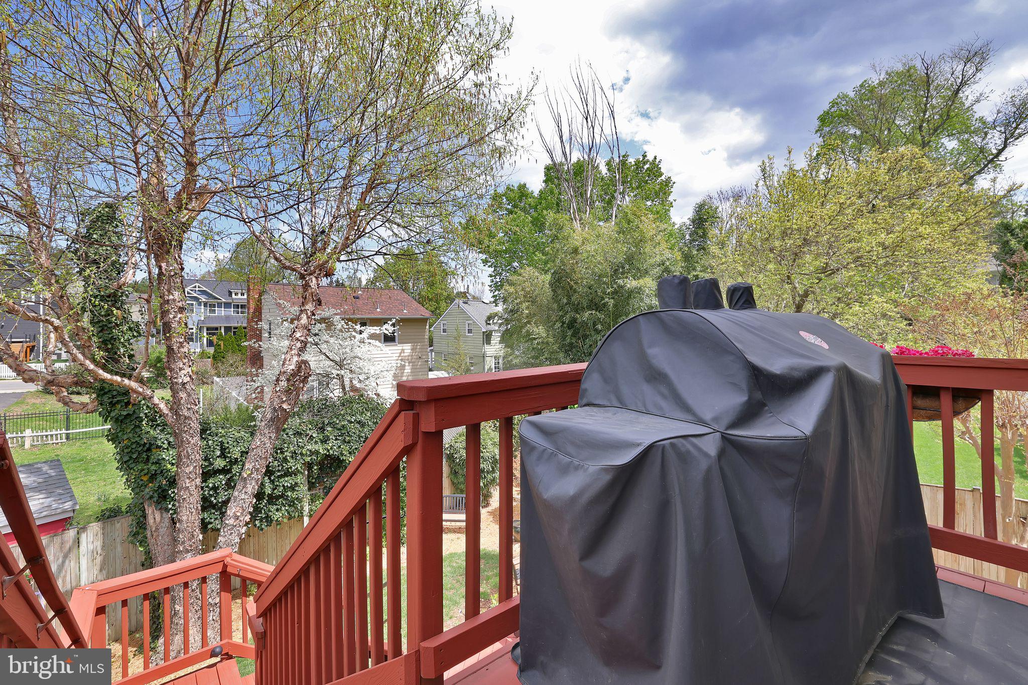 MEMORIAL HEIGHTS - Residential