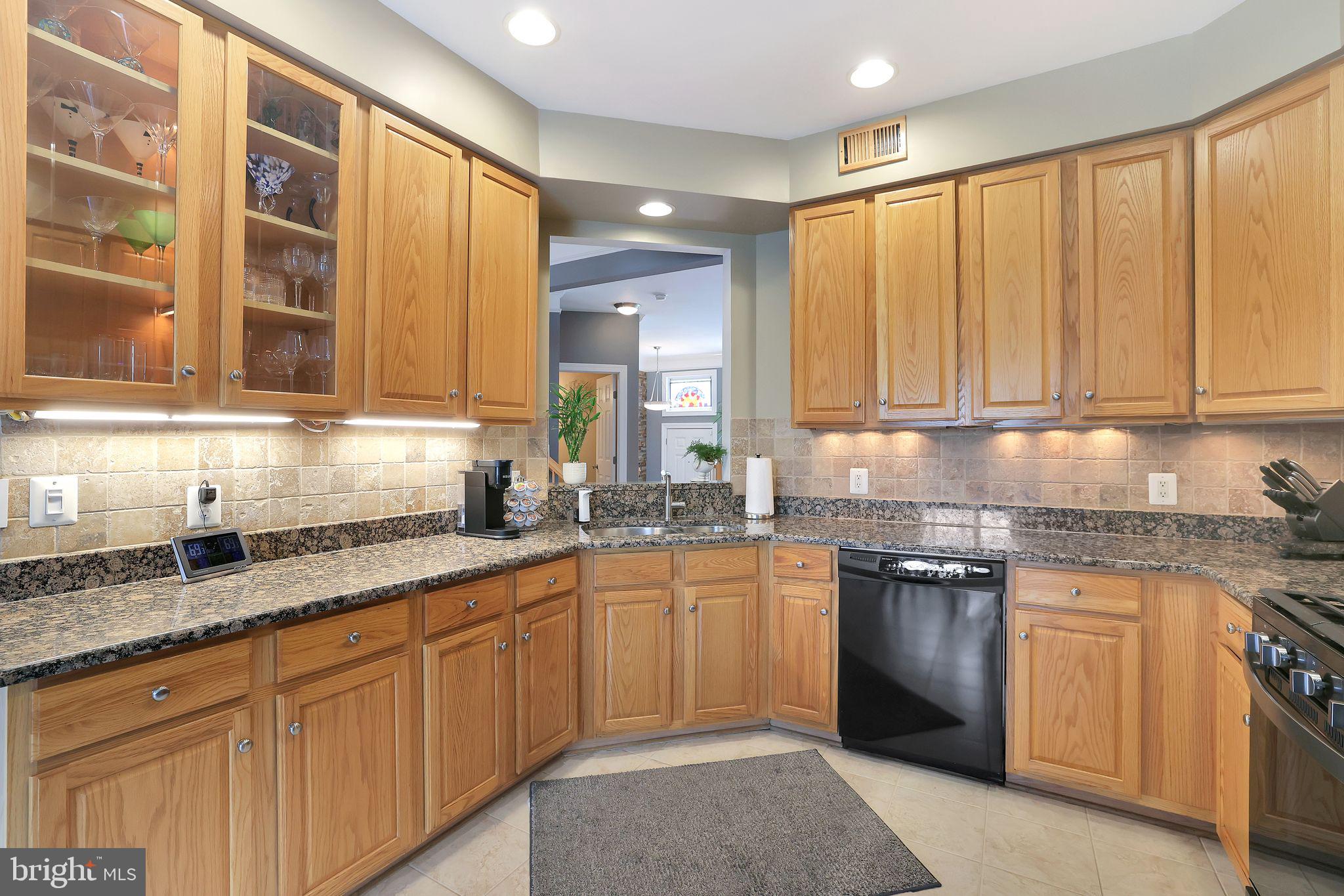 MEMORIAL HEIGHTS - Residential