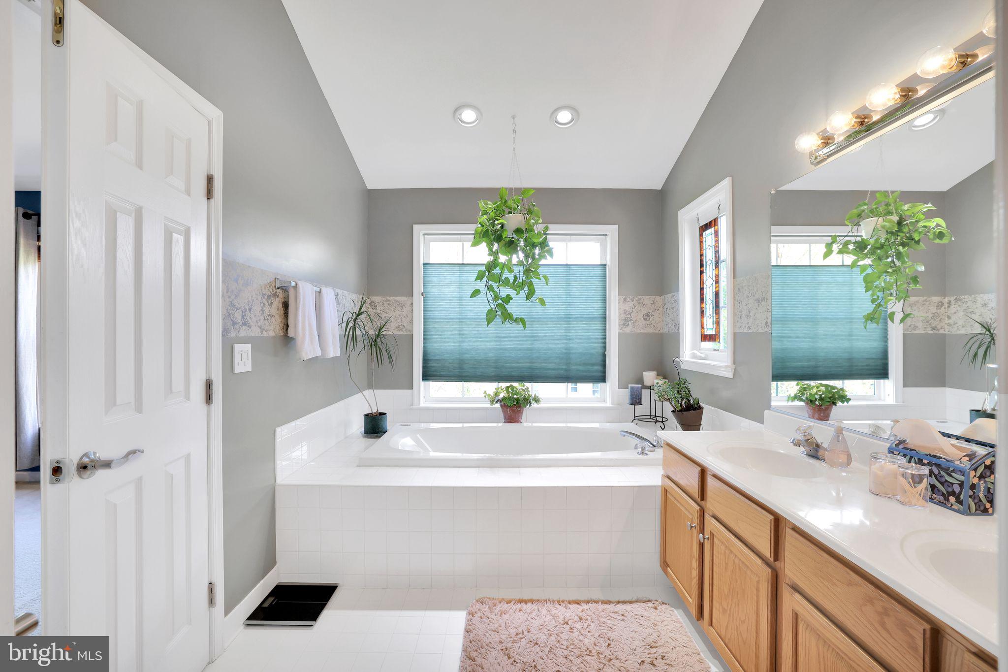 MEMORIAL HEIGHTS - Residential