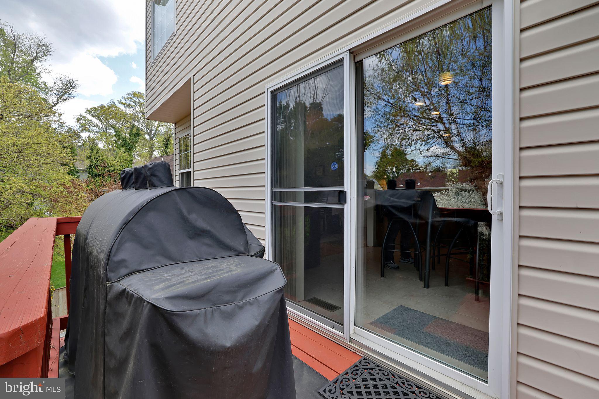 MEMORIAL HEIGHTS - Residential