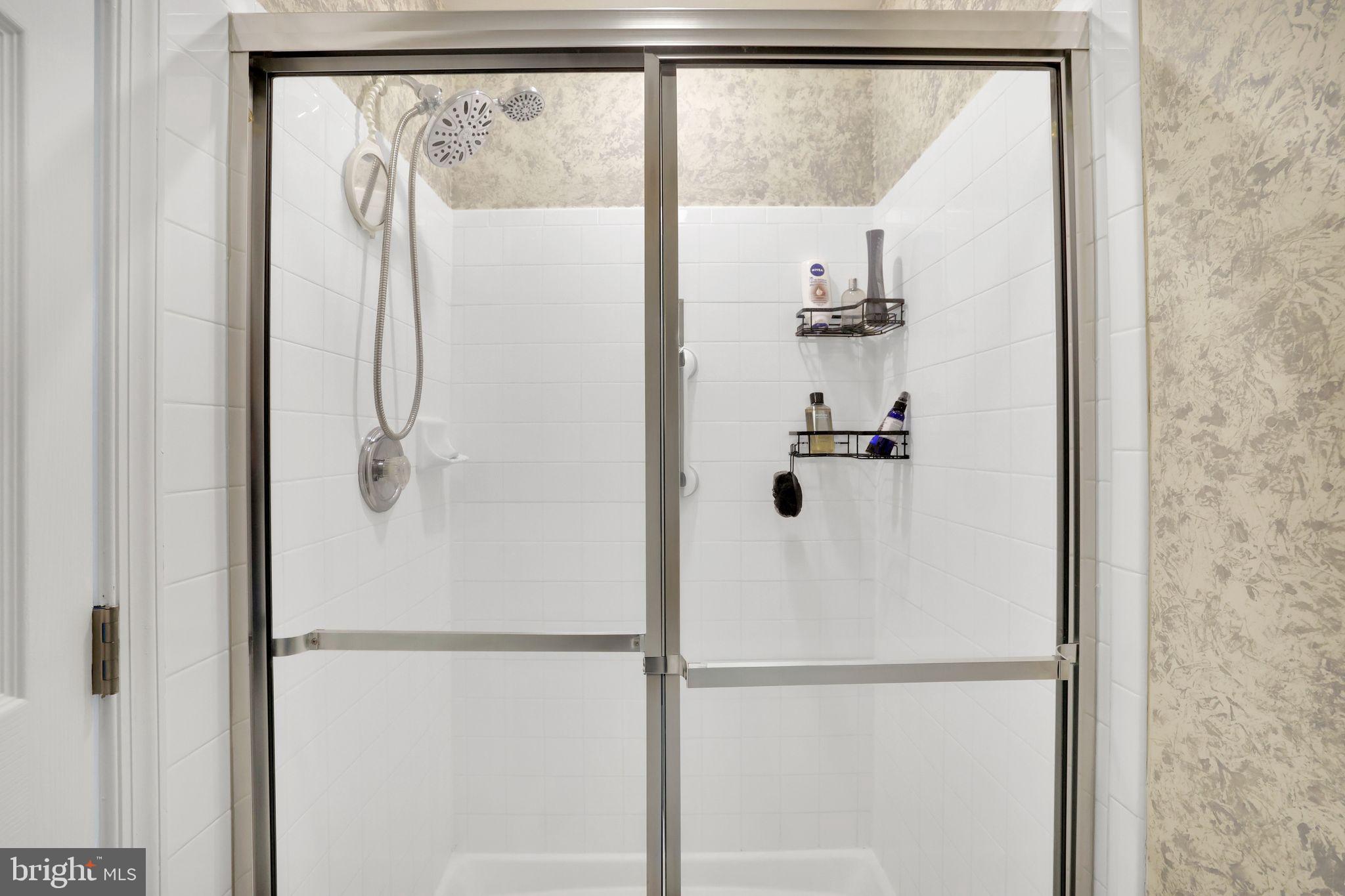 MEMORIAL HEIGHTS - Residential