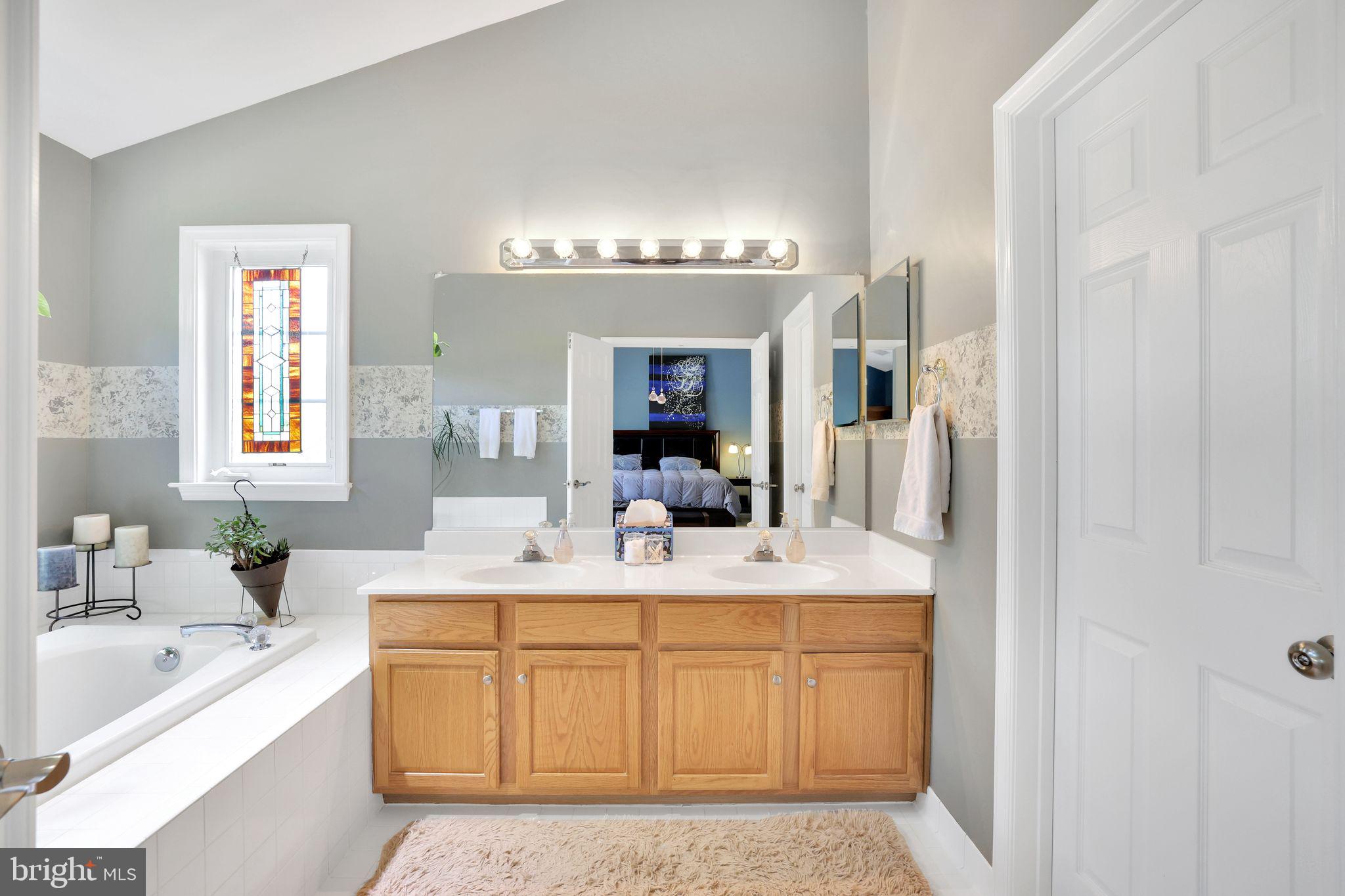 MEMORIAL HEIGHTS - Residential