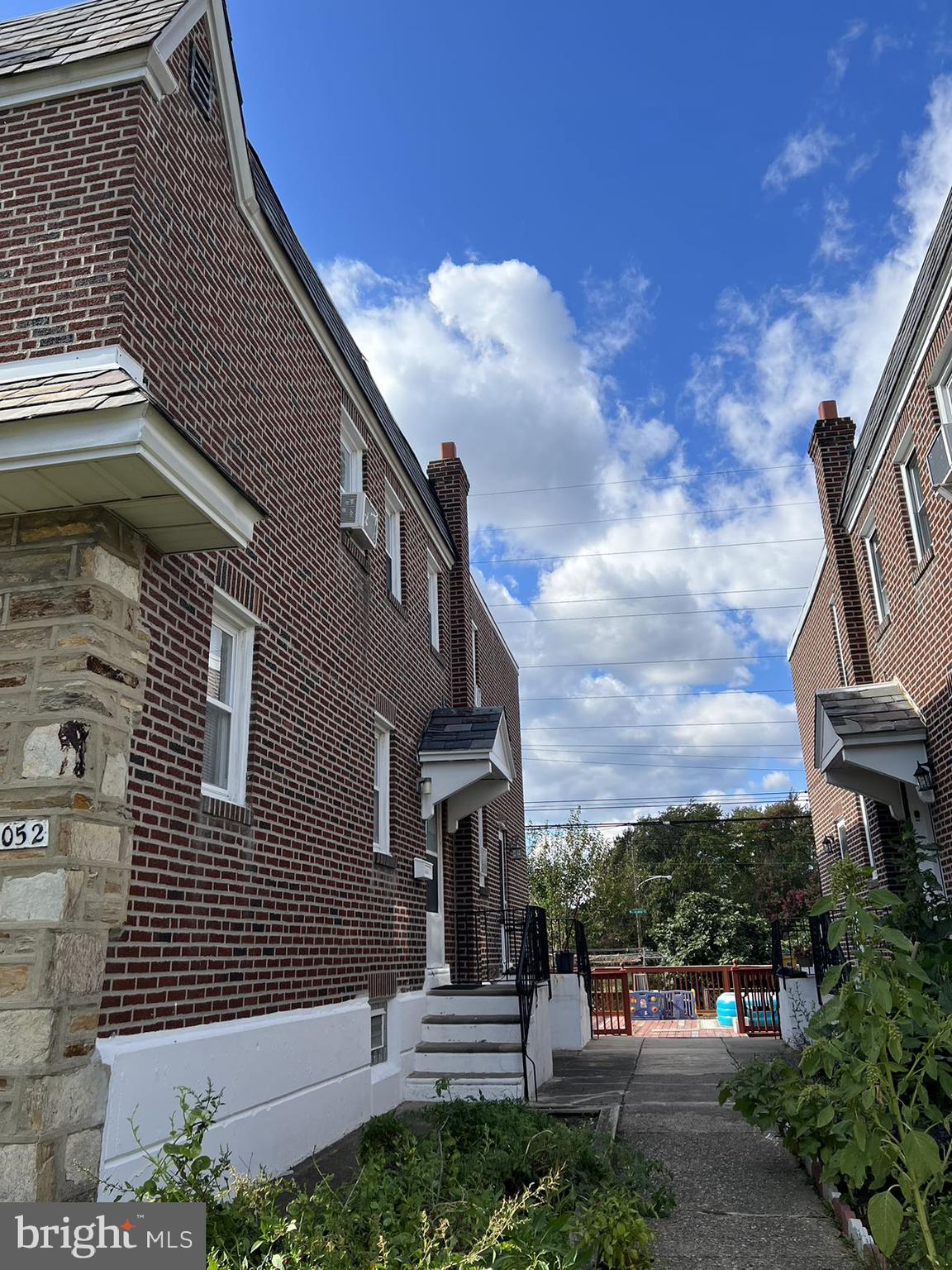 CASTOR GARDENS - Residential