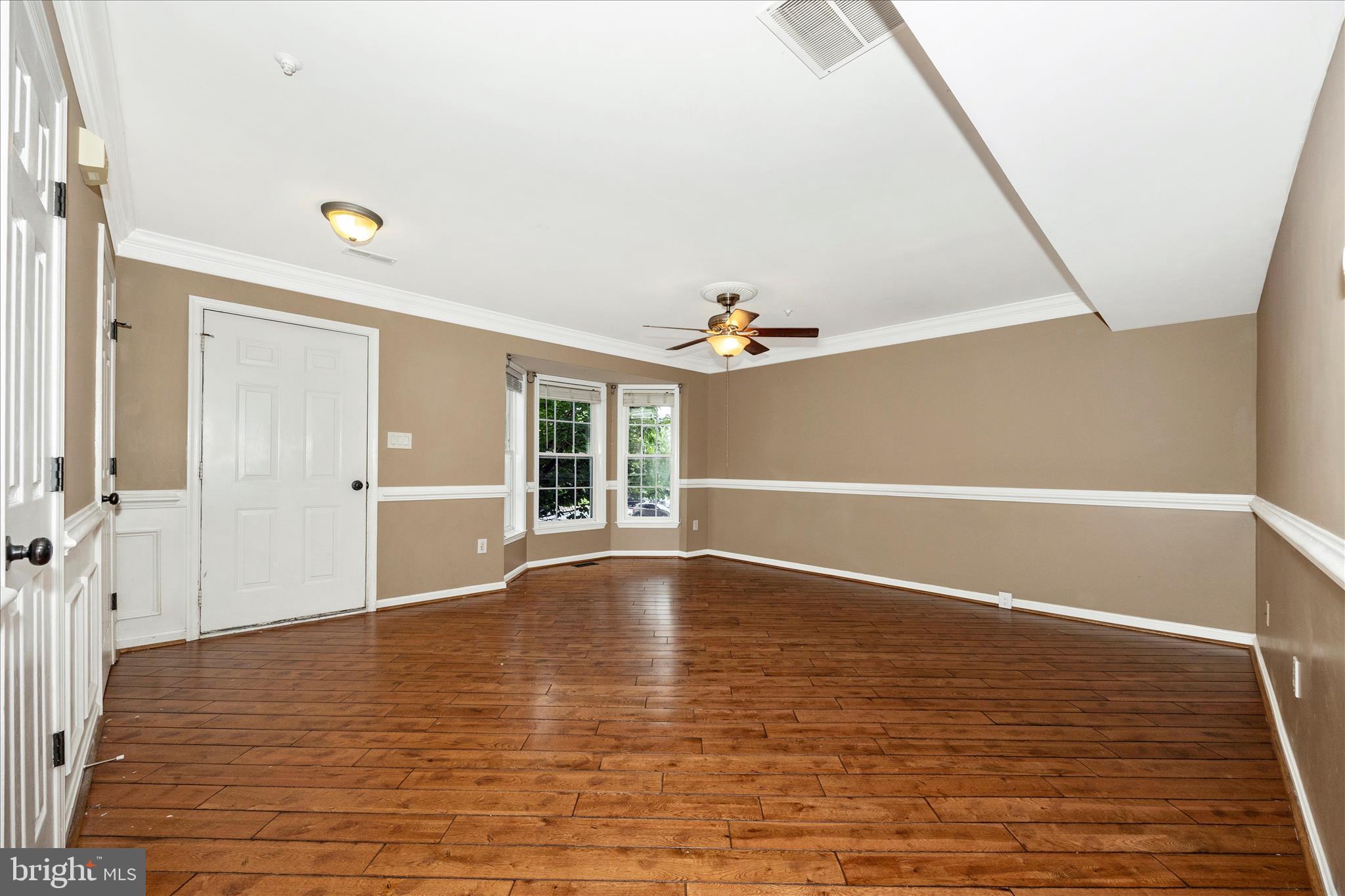 PARKVIEW MANOR - Residential