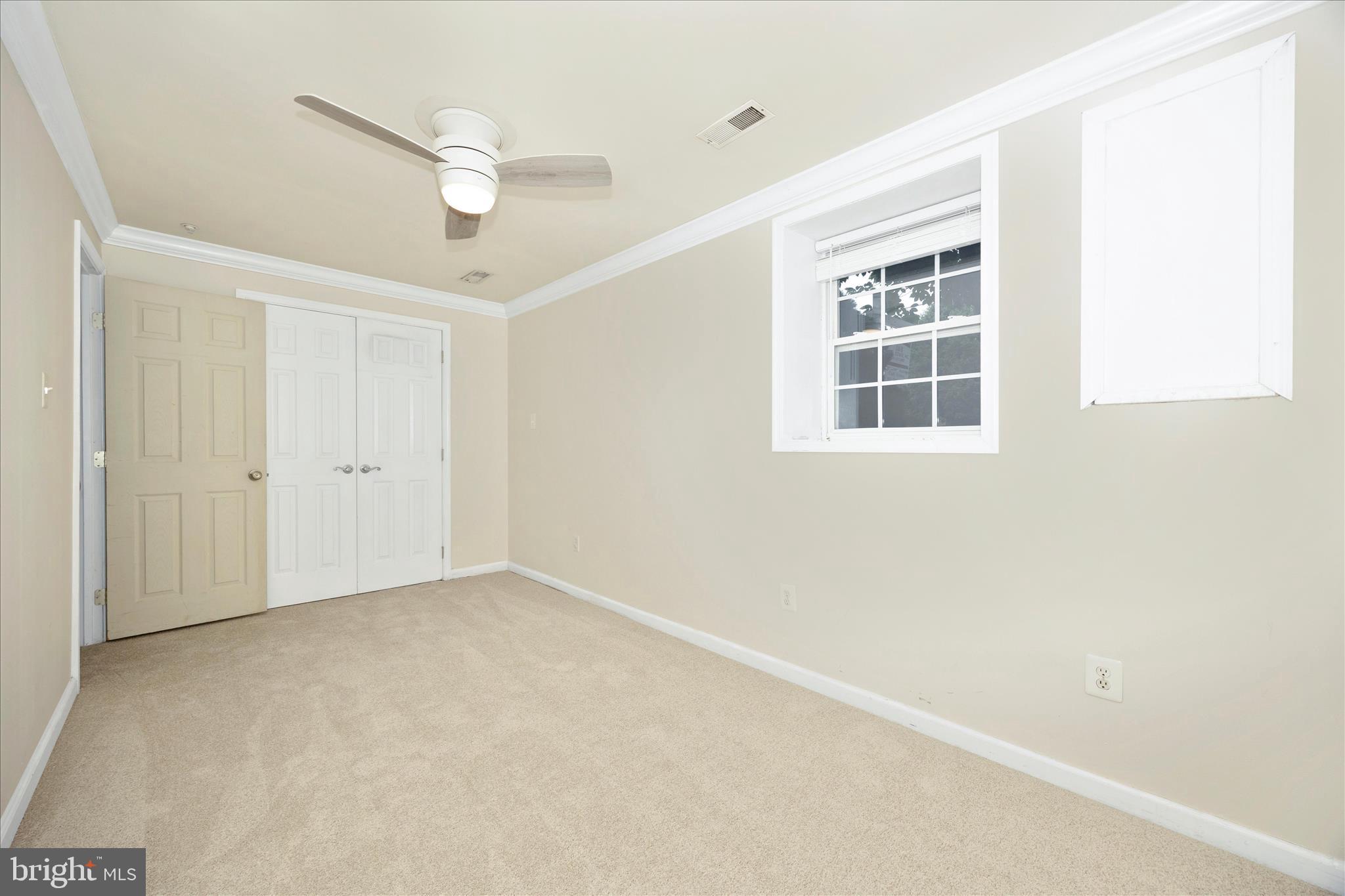 PARKVIEW MANOR - Residential
