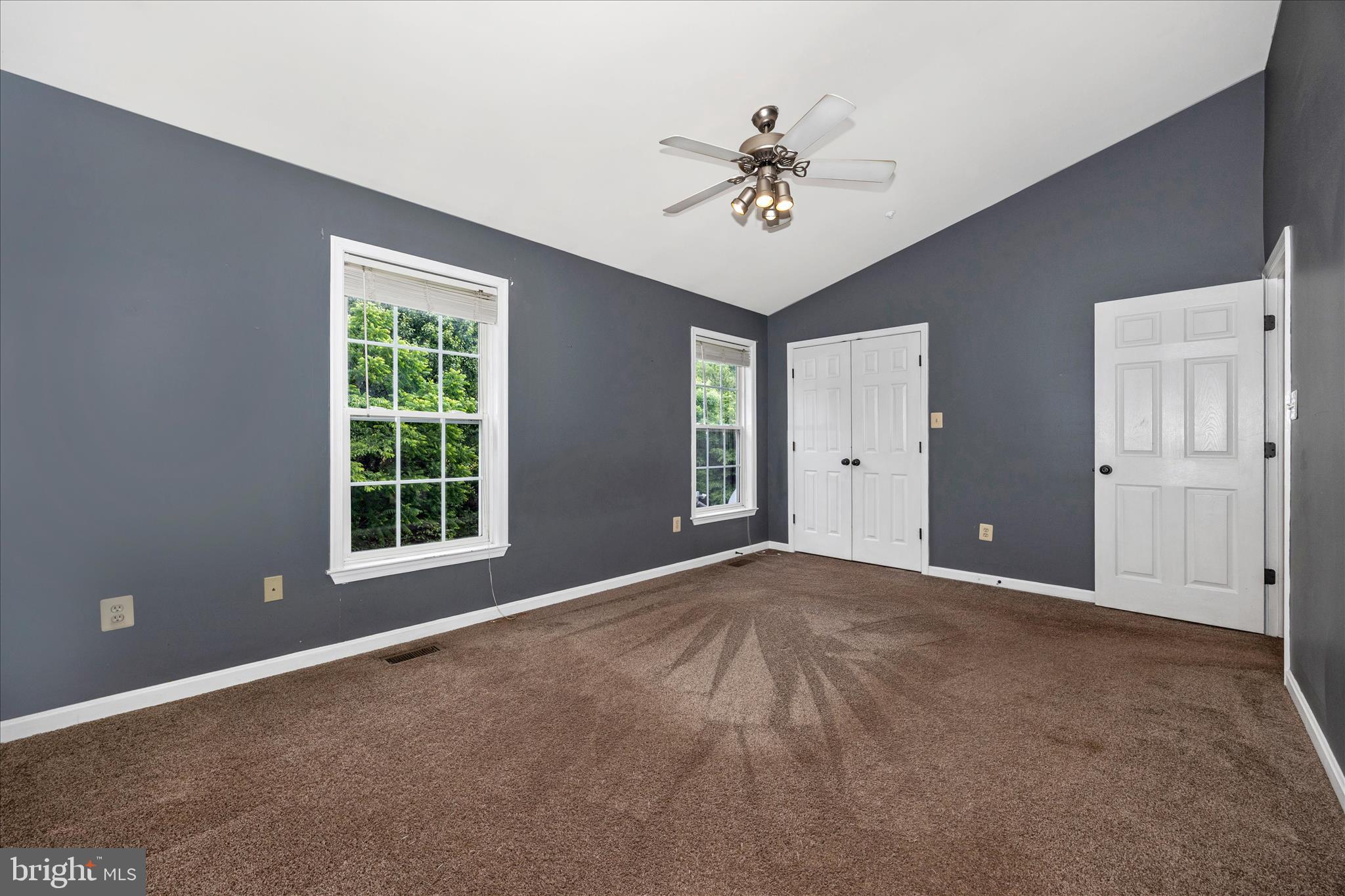 PARKVIEW MANOR - Residential