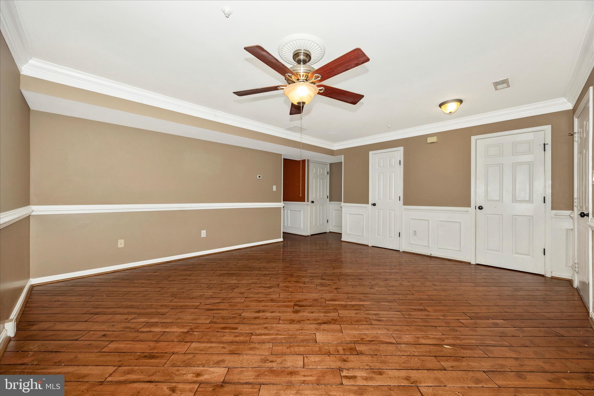 PARKVIEW MANOR - Residential