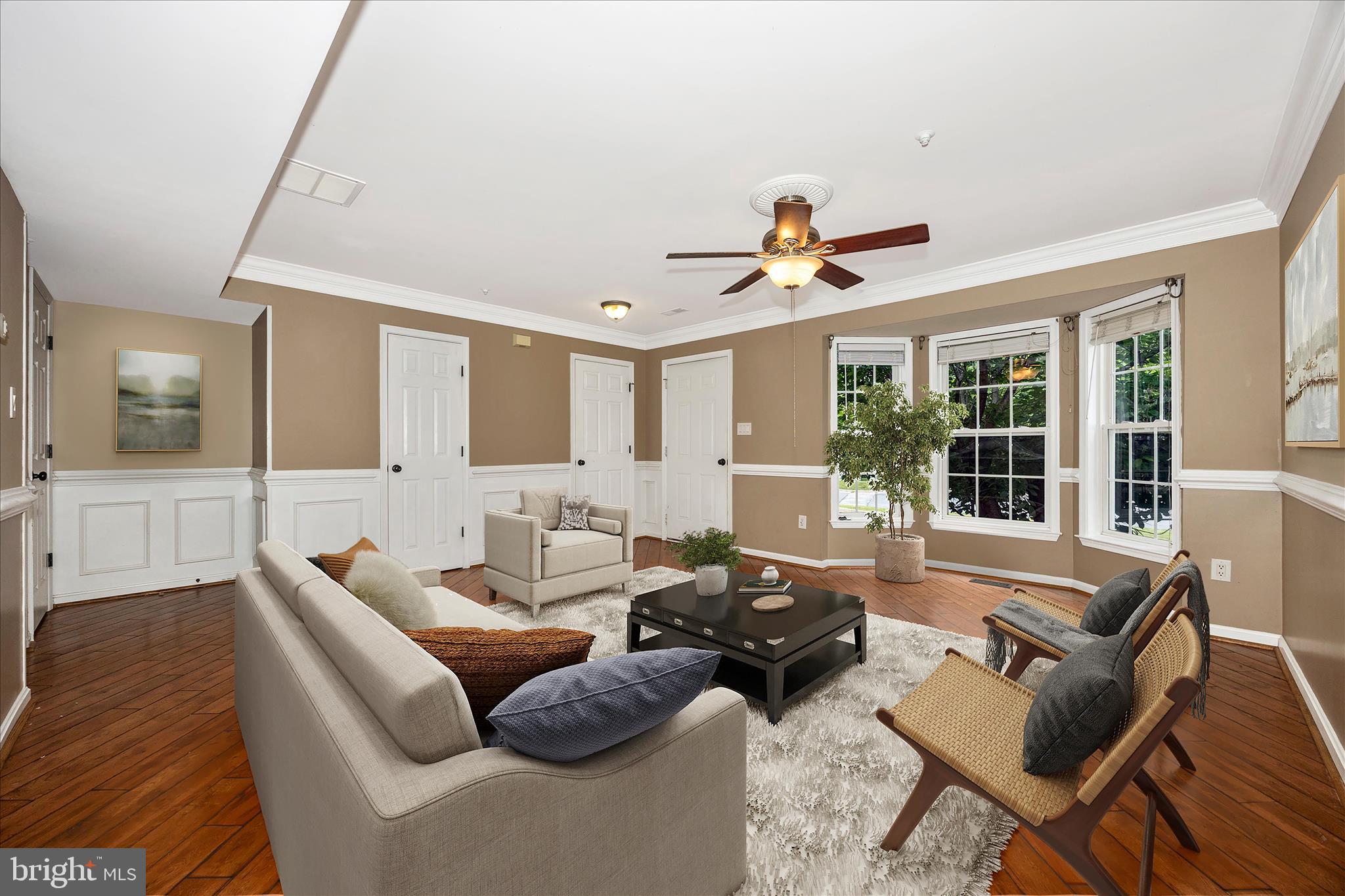 PARKVIEW MANOR - Residential