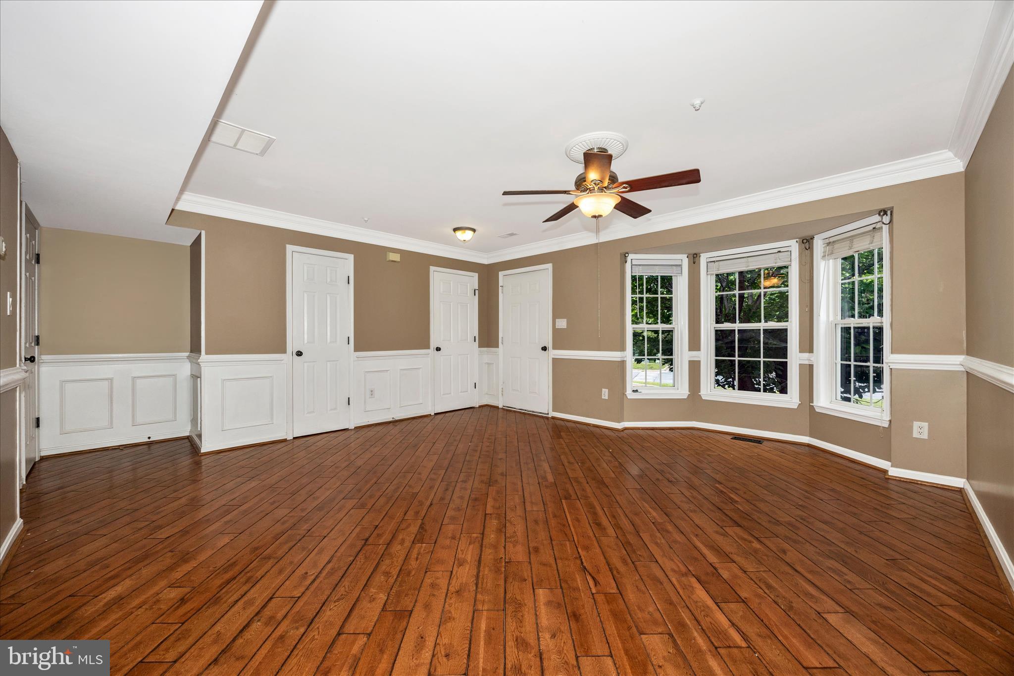 PARKVIEW MANOR - Residential