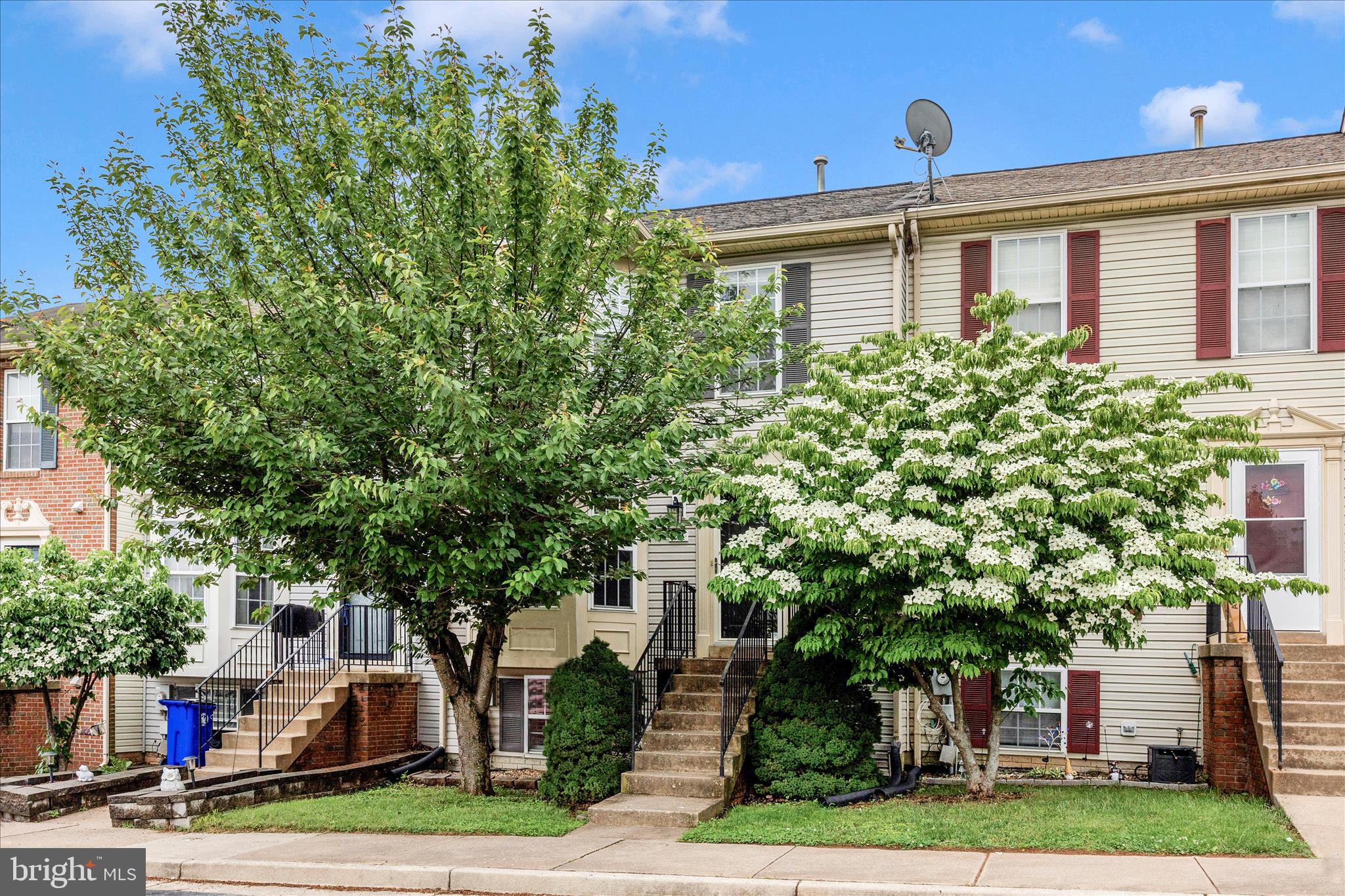 PARKVIEW MANOR - Residential