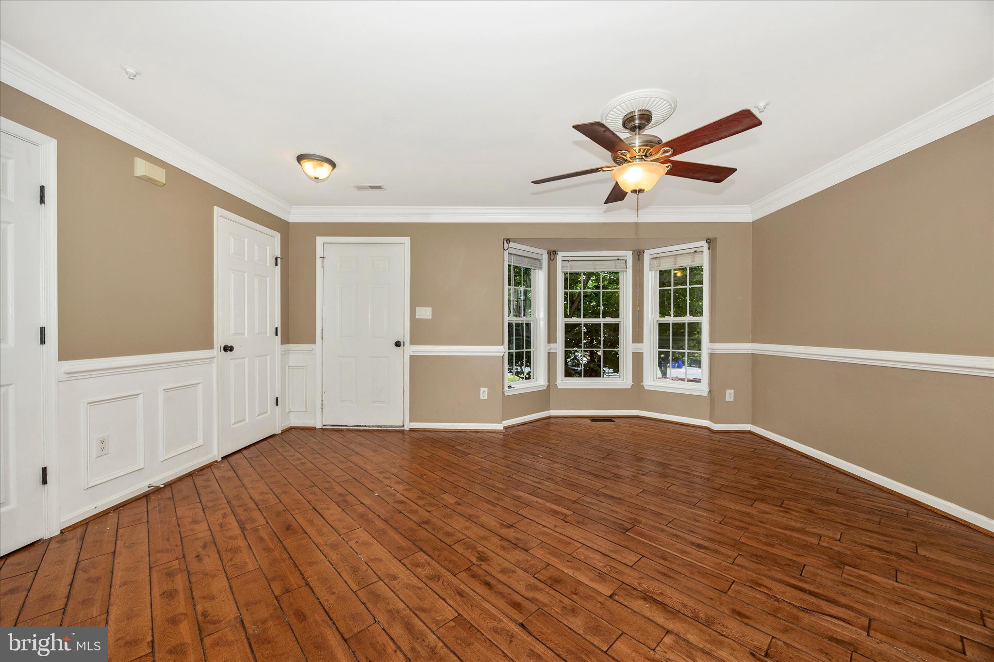 PARKVIEW MANOR - Residential