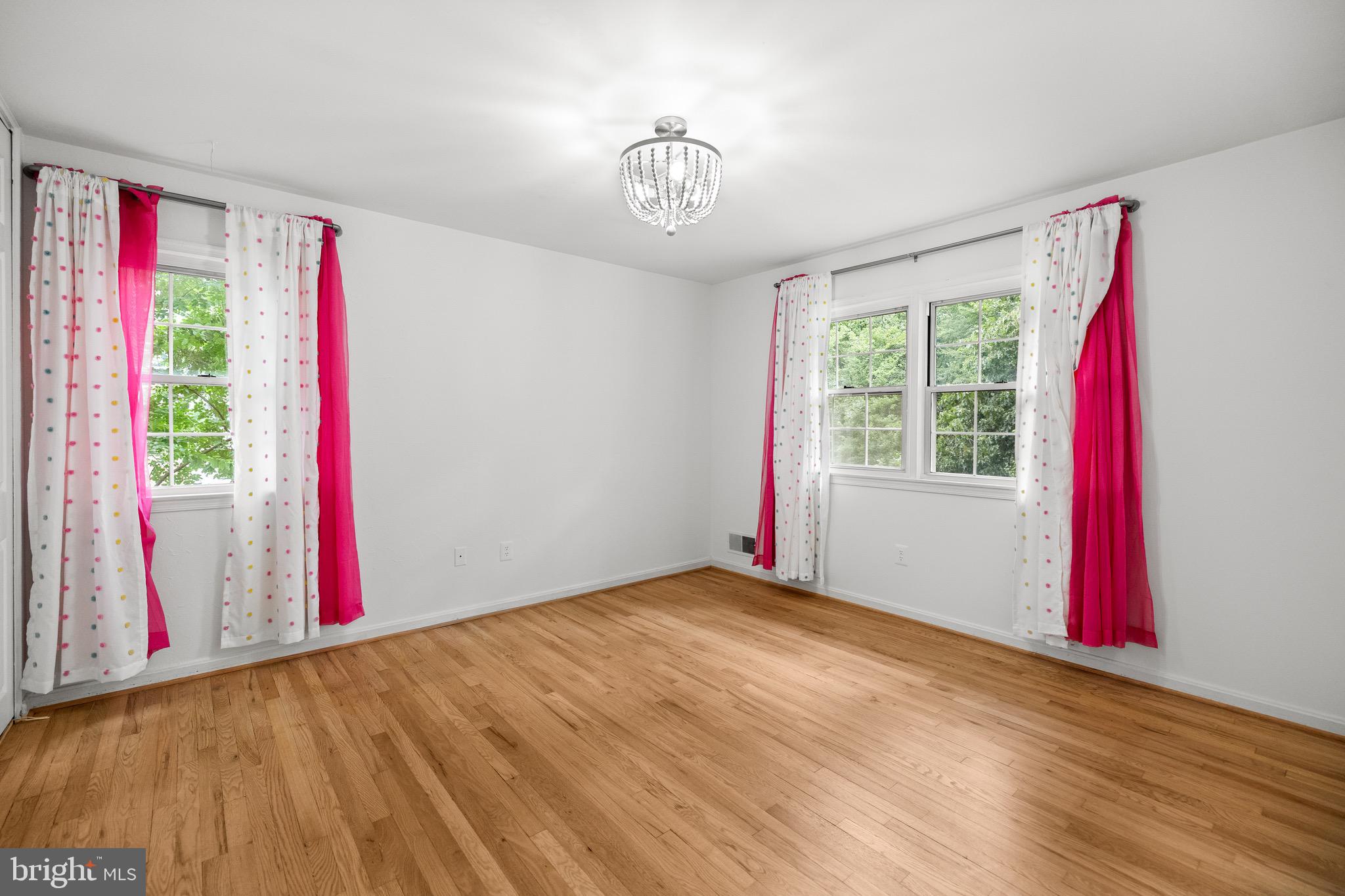 LAKE RIDGE - Residential Lease