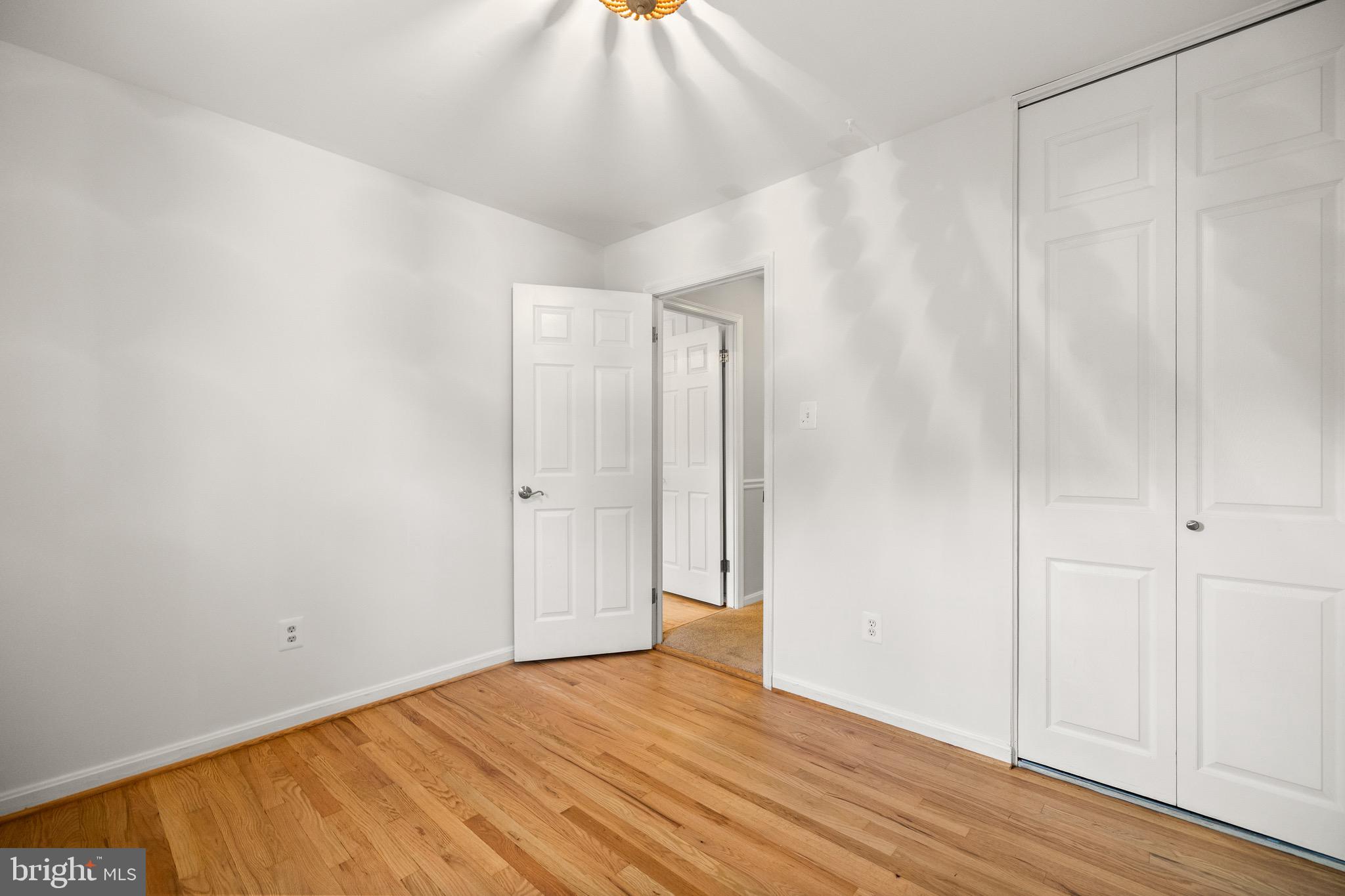 LAKE RIDGE - Residential Lease