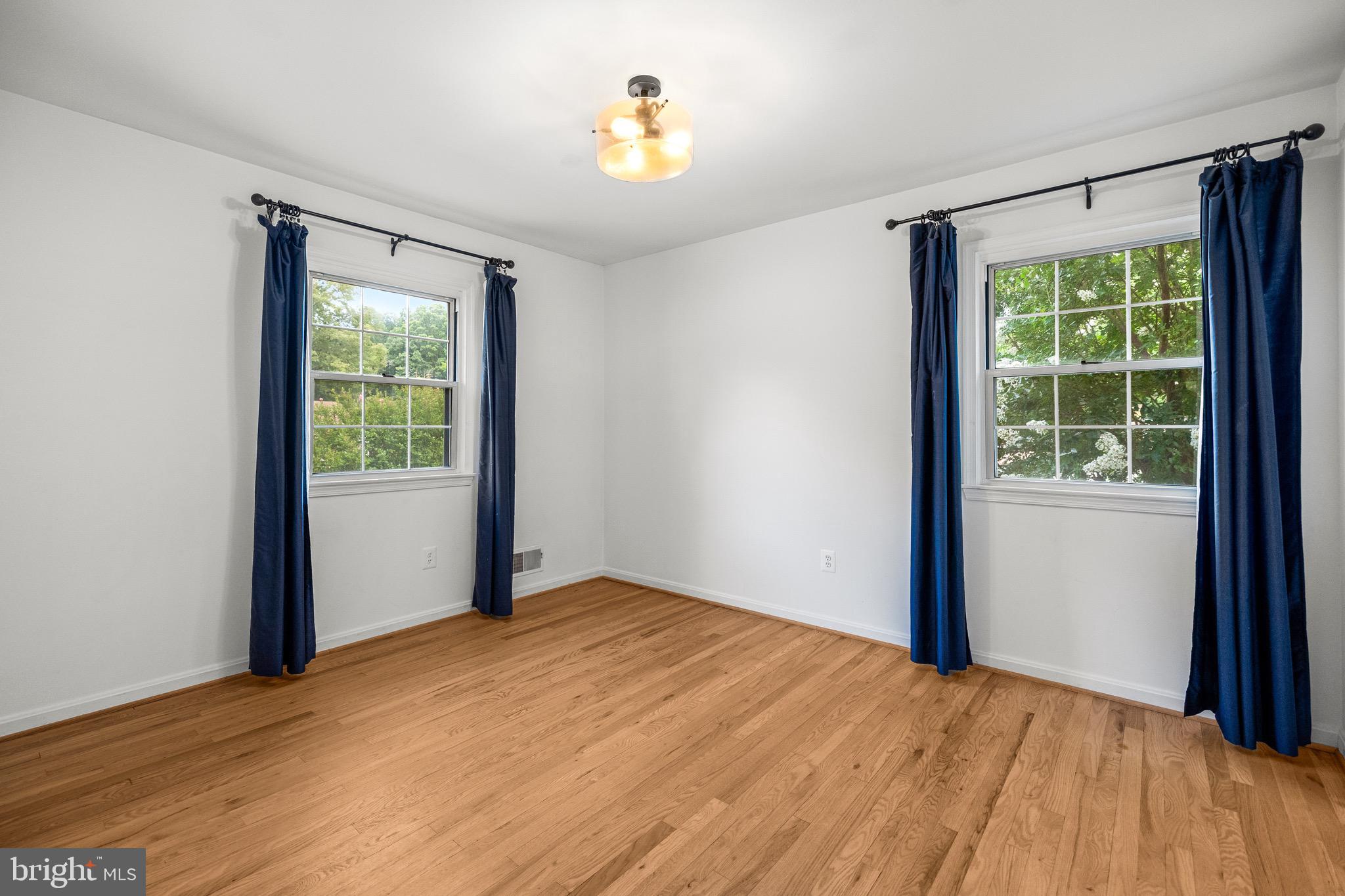 LAKE RIDGE - Residential Lease