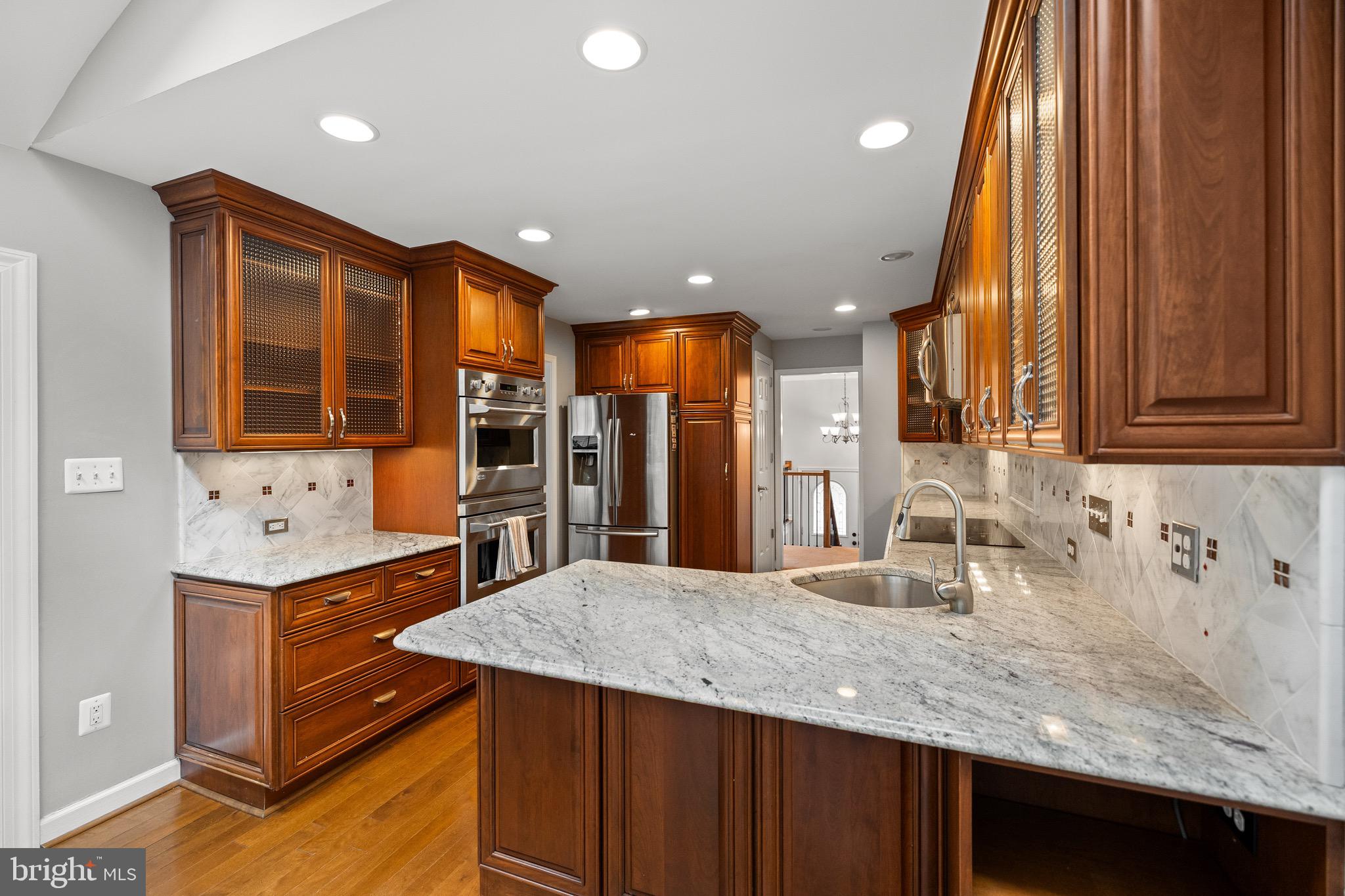 LAKE RIDGE - Residential Lease