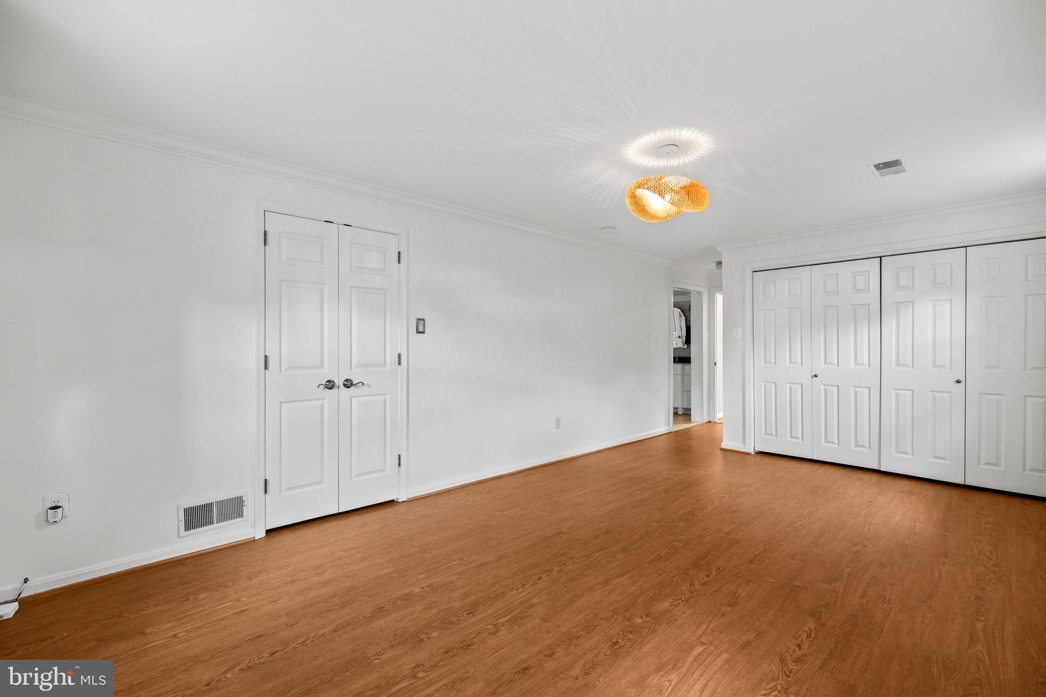 LAKE RIDGE - Residential Lease