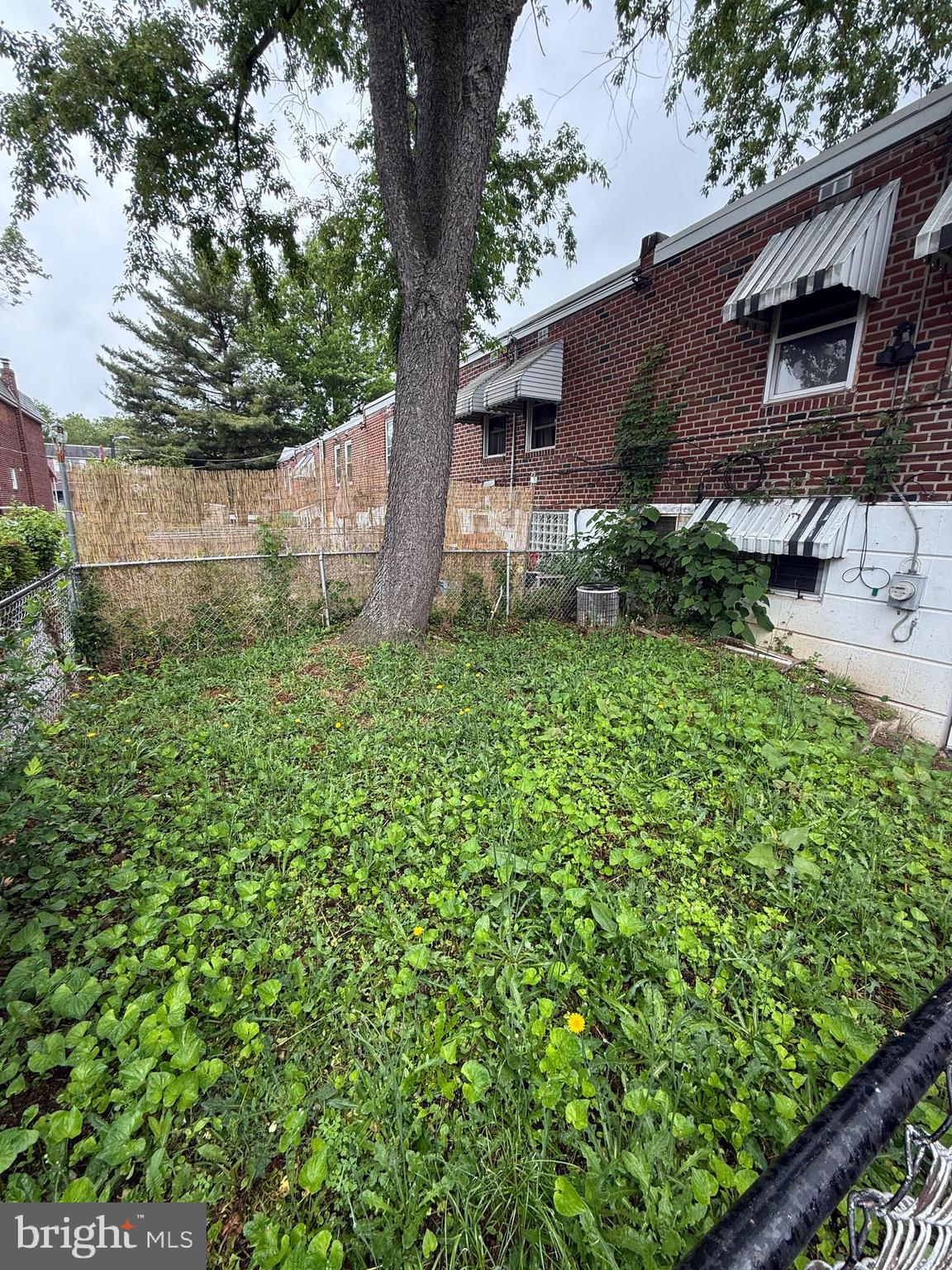 ELMWOOD PARK - Residential