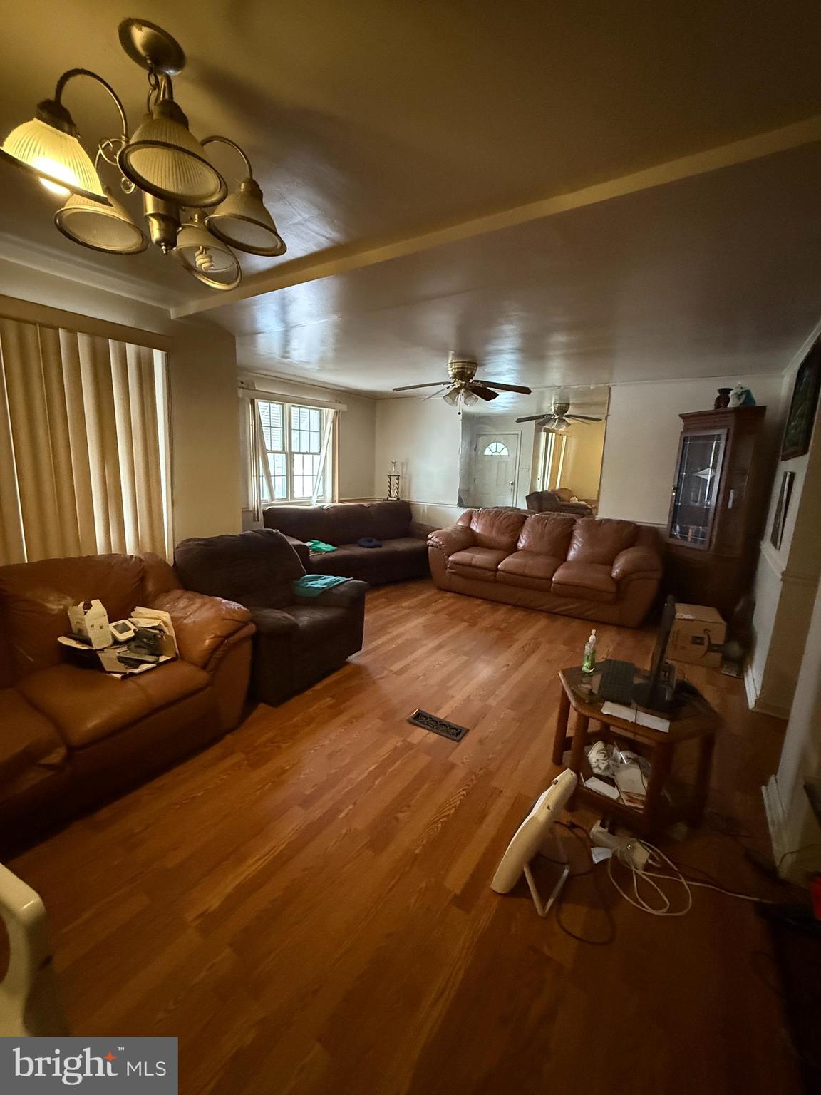 ELMWOOD PARK - Residential