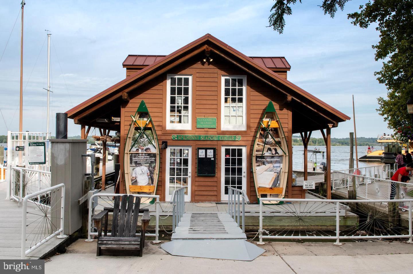 HUNTINGTON AT MT VERNON - Residential