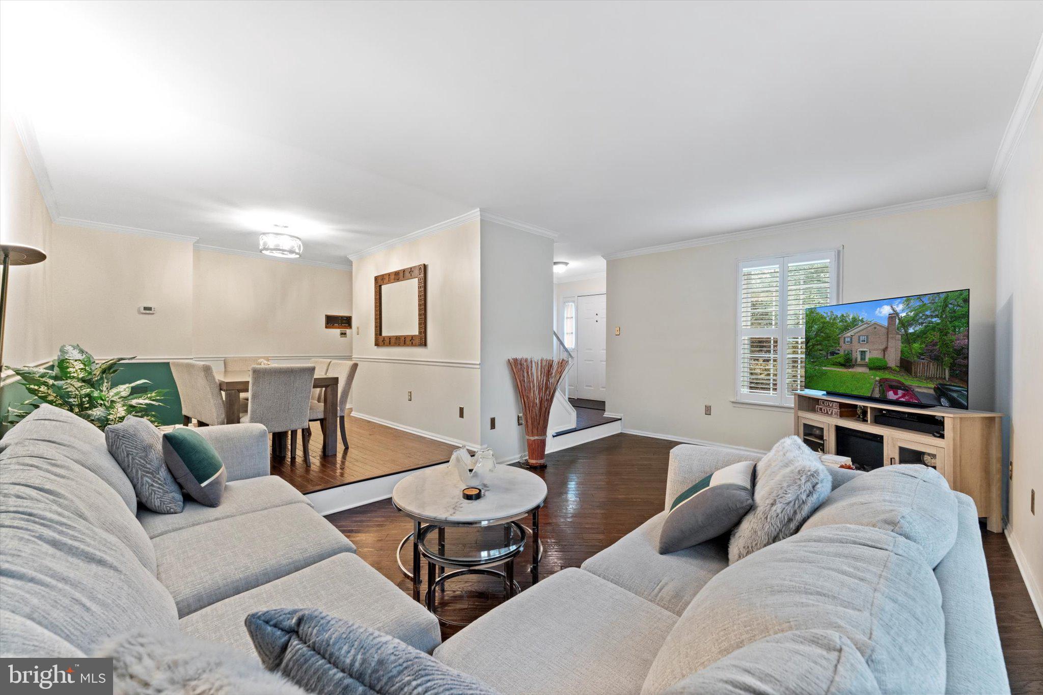 HUNTINGTON AT MT VERNON - Residential