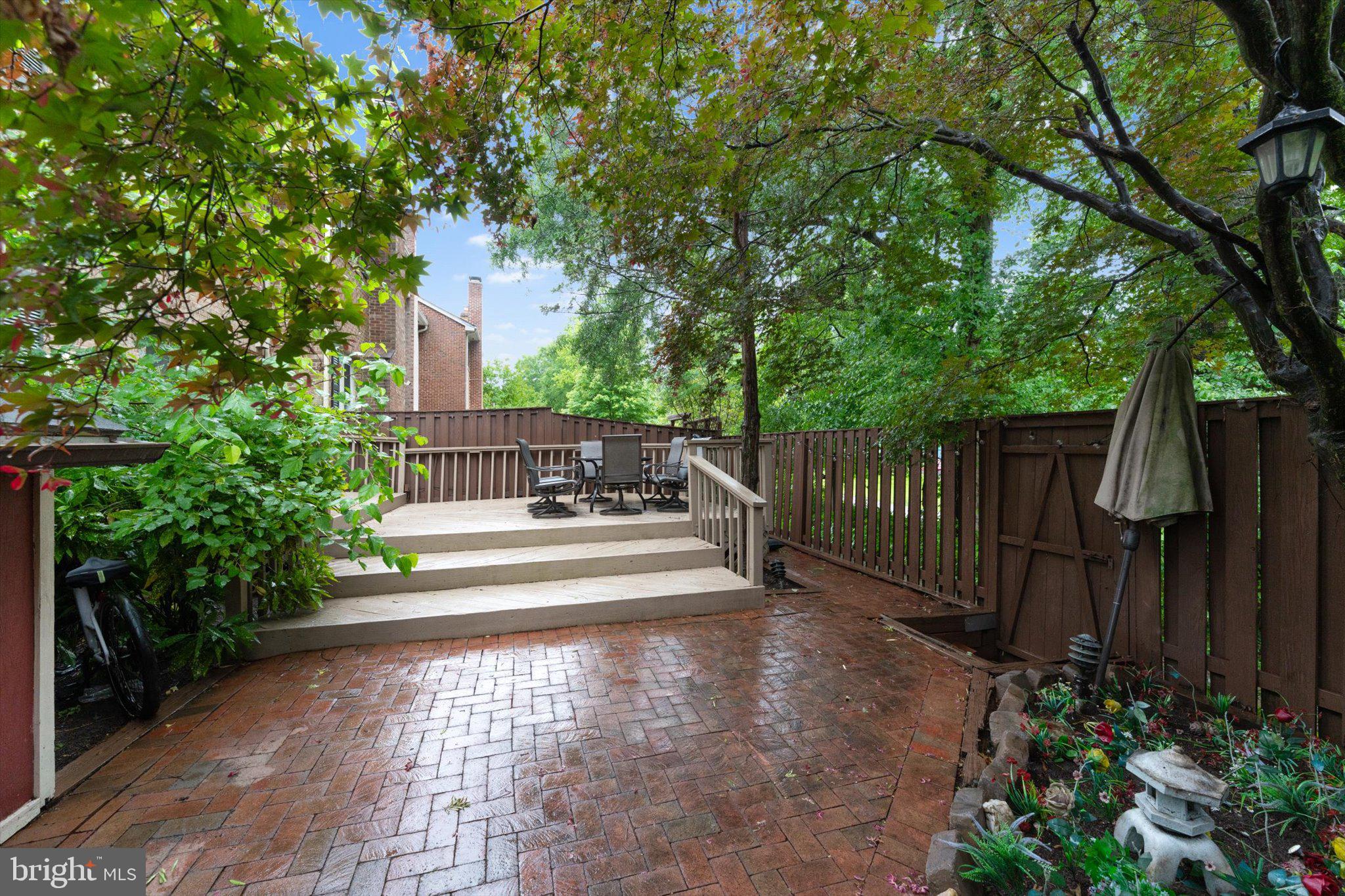 HUNTINGTON AT MT VERNON - Residential