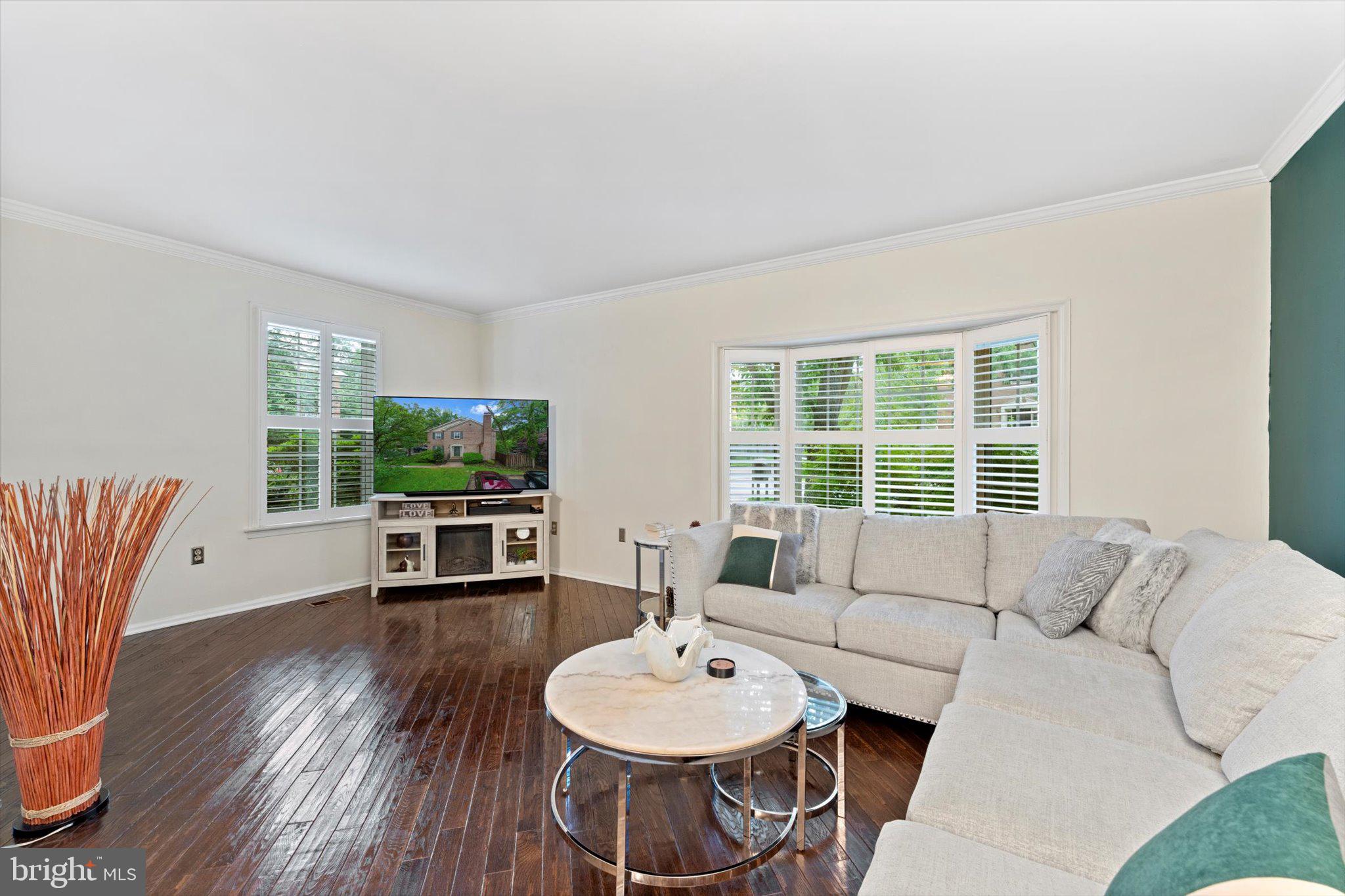 HUNTINGTON AT MT VERNON - Residential