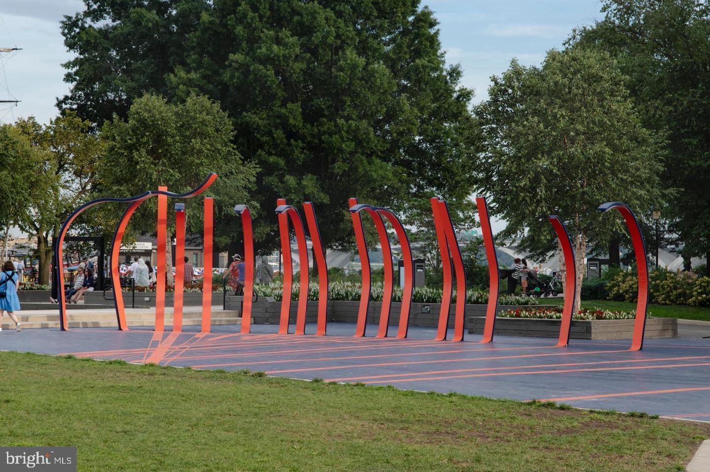 HUNTINGTON AT MT VERNON - Residential