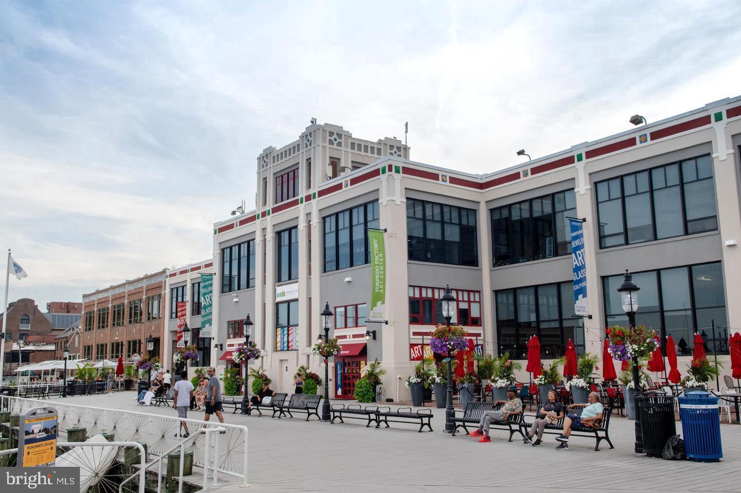 HUNTINGTON AT MT VERNON - Residential