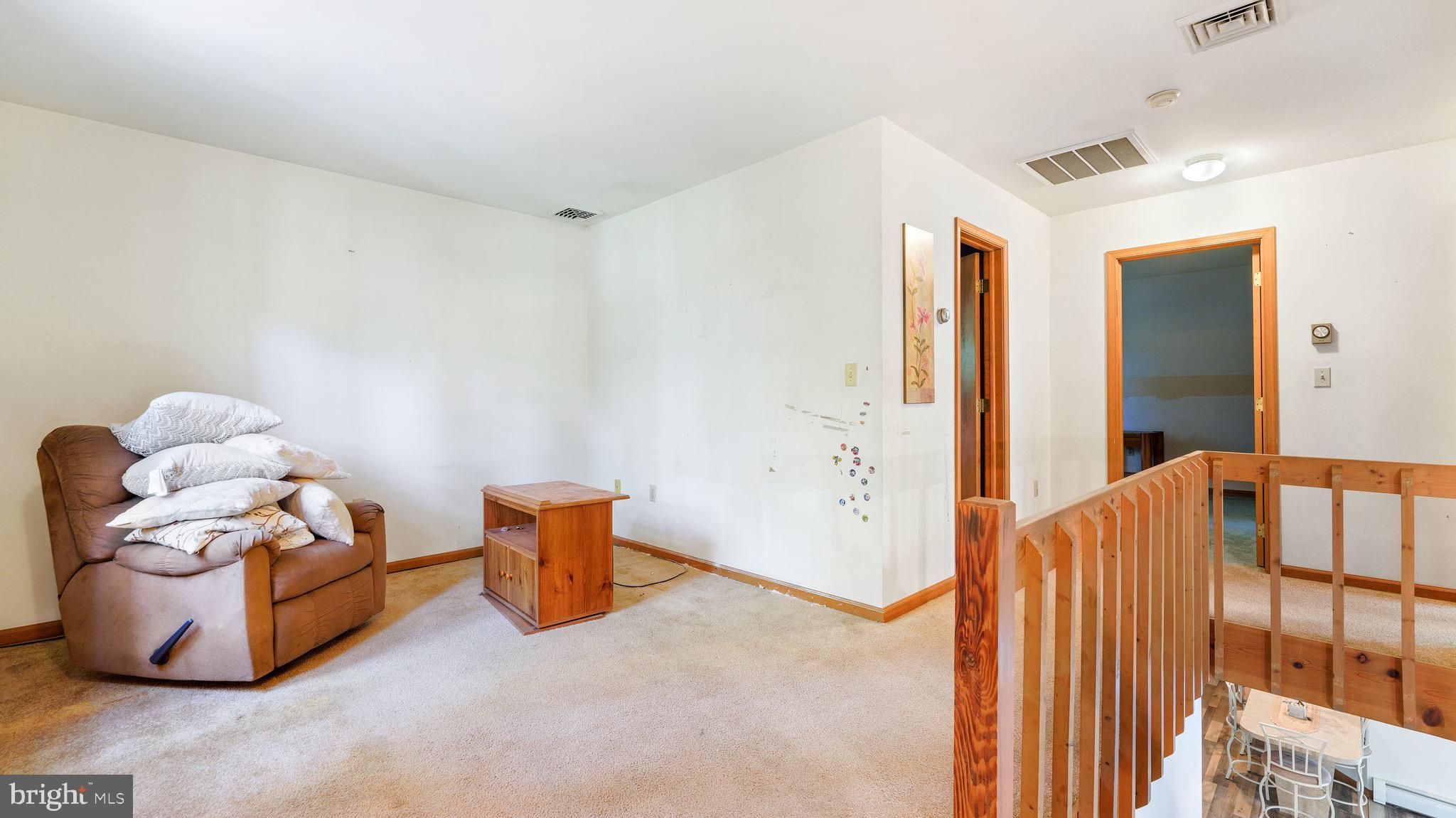 PINE RIDGE - Residential