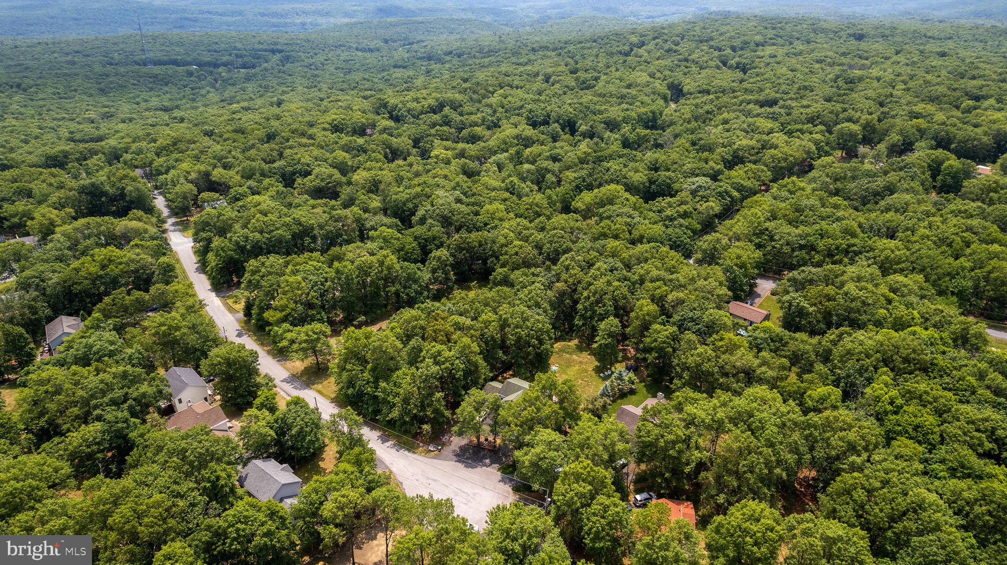PINE RIDGE - Residential