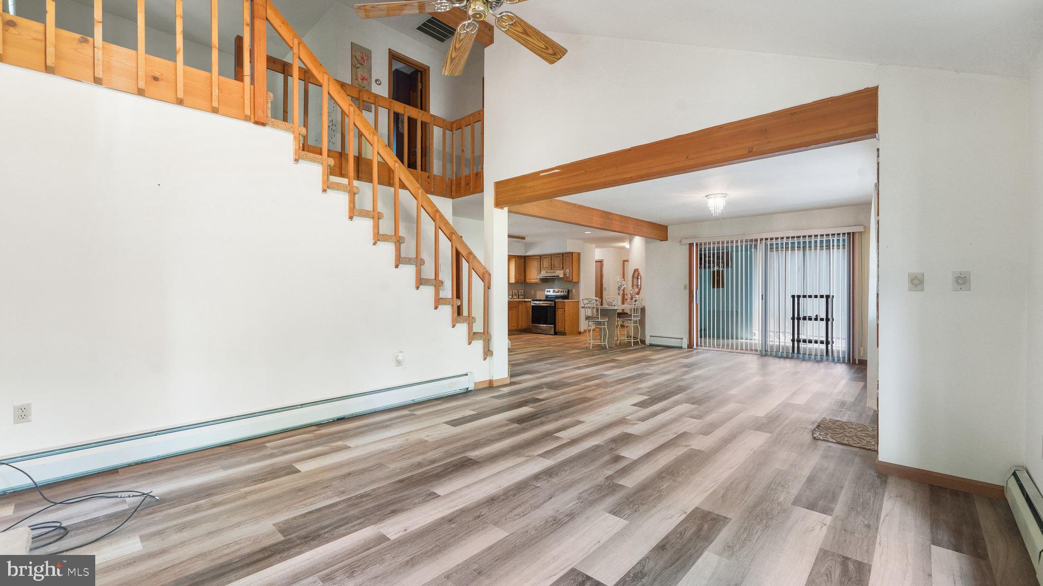 PINE RIDGE - Residential