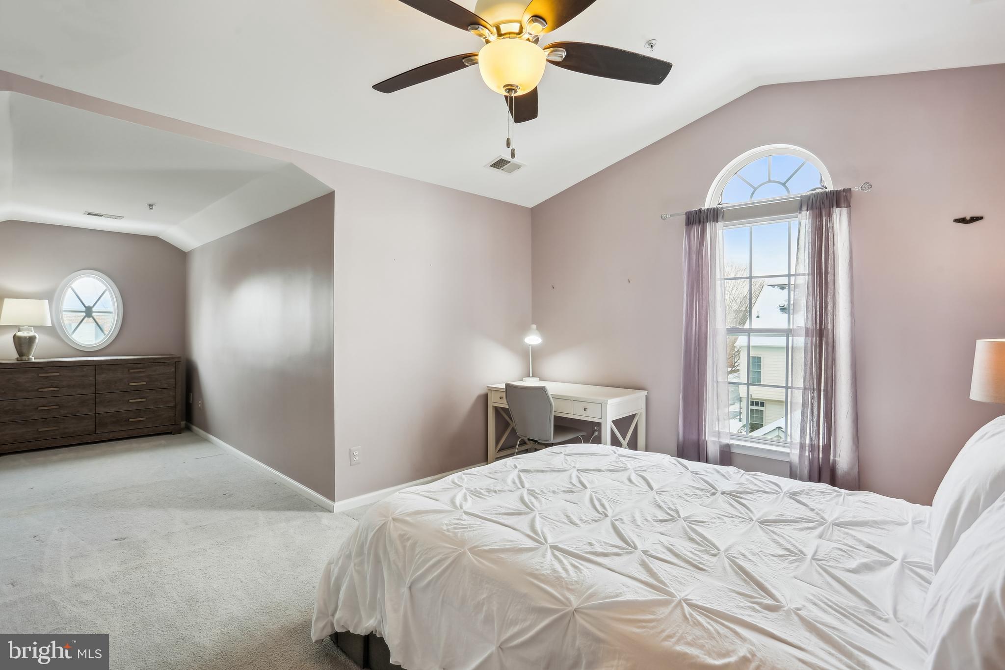 LAKELANDS - Residential