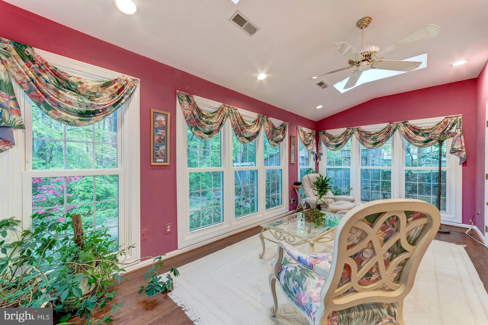 SIGNAL HILL ESTATES - Residential