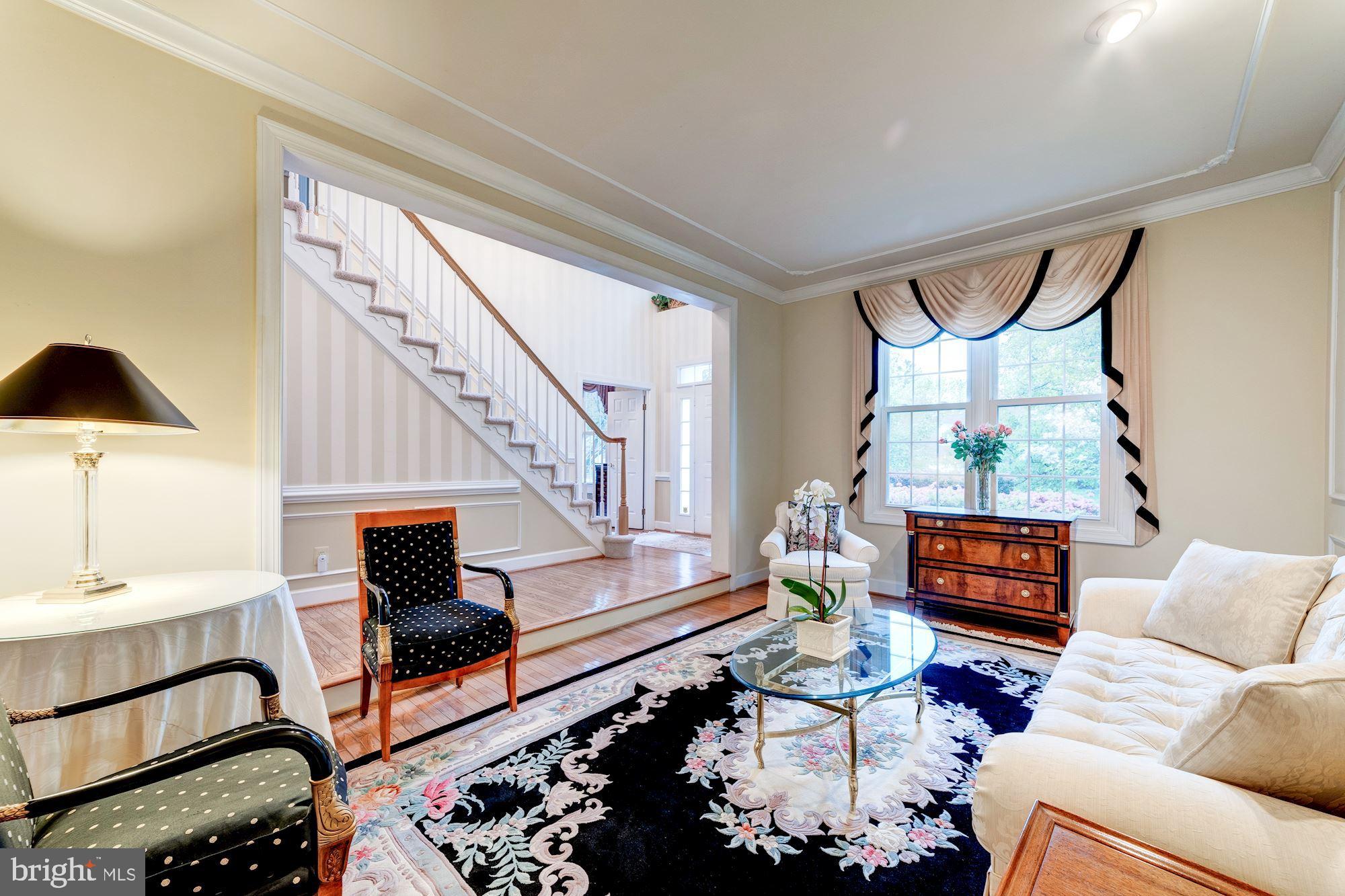 SIGNAL HILL ESTATES - Residential