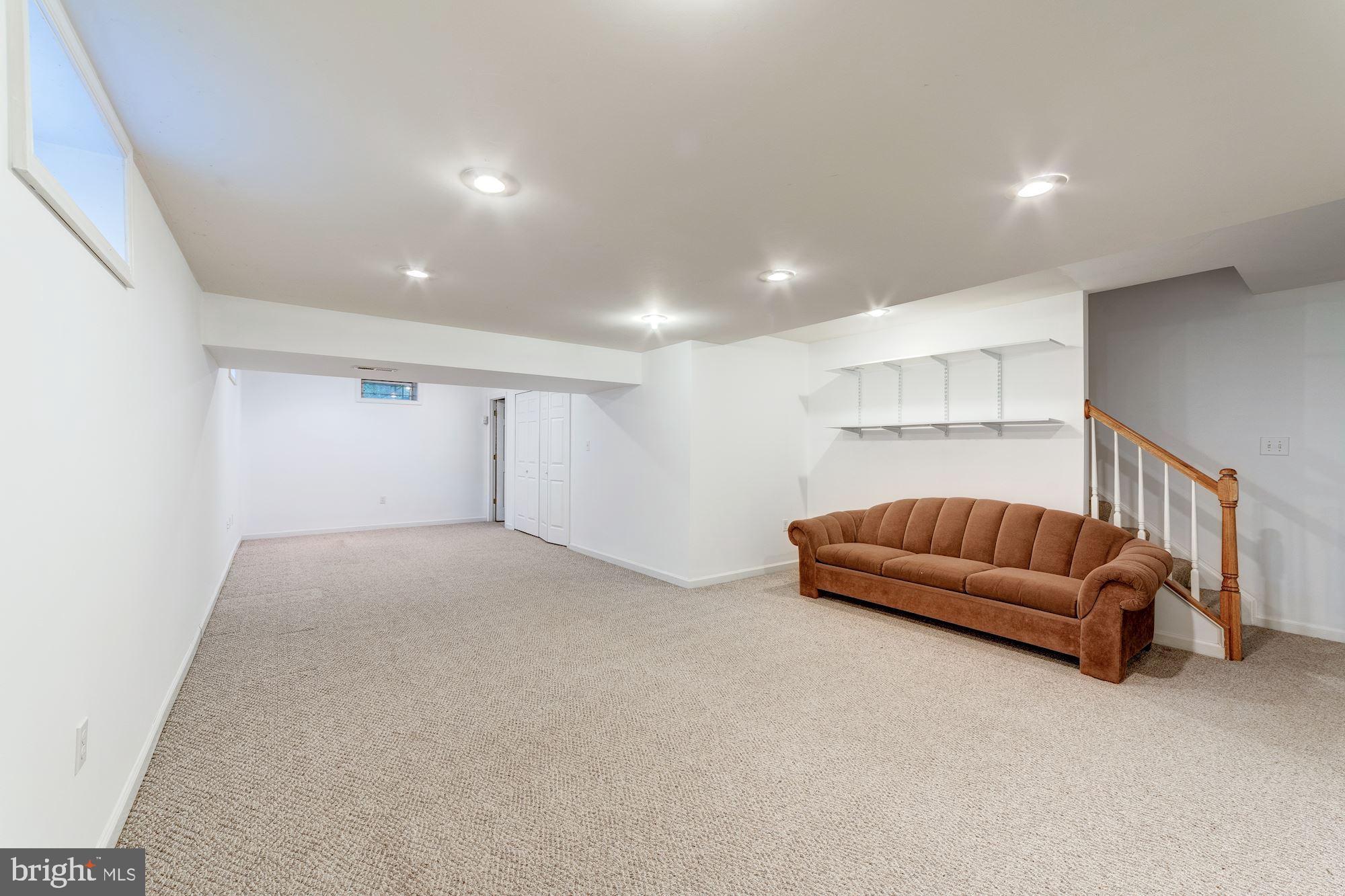 SIGNAL HILL ESTATES - Residential