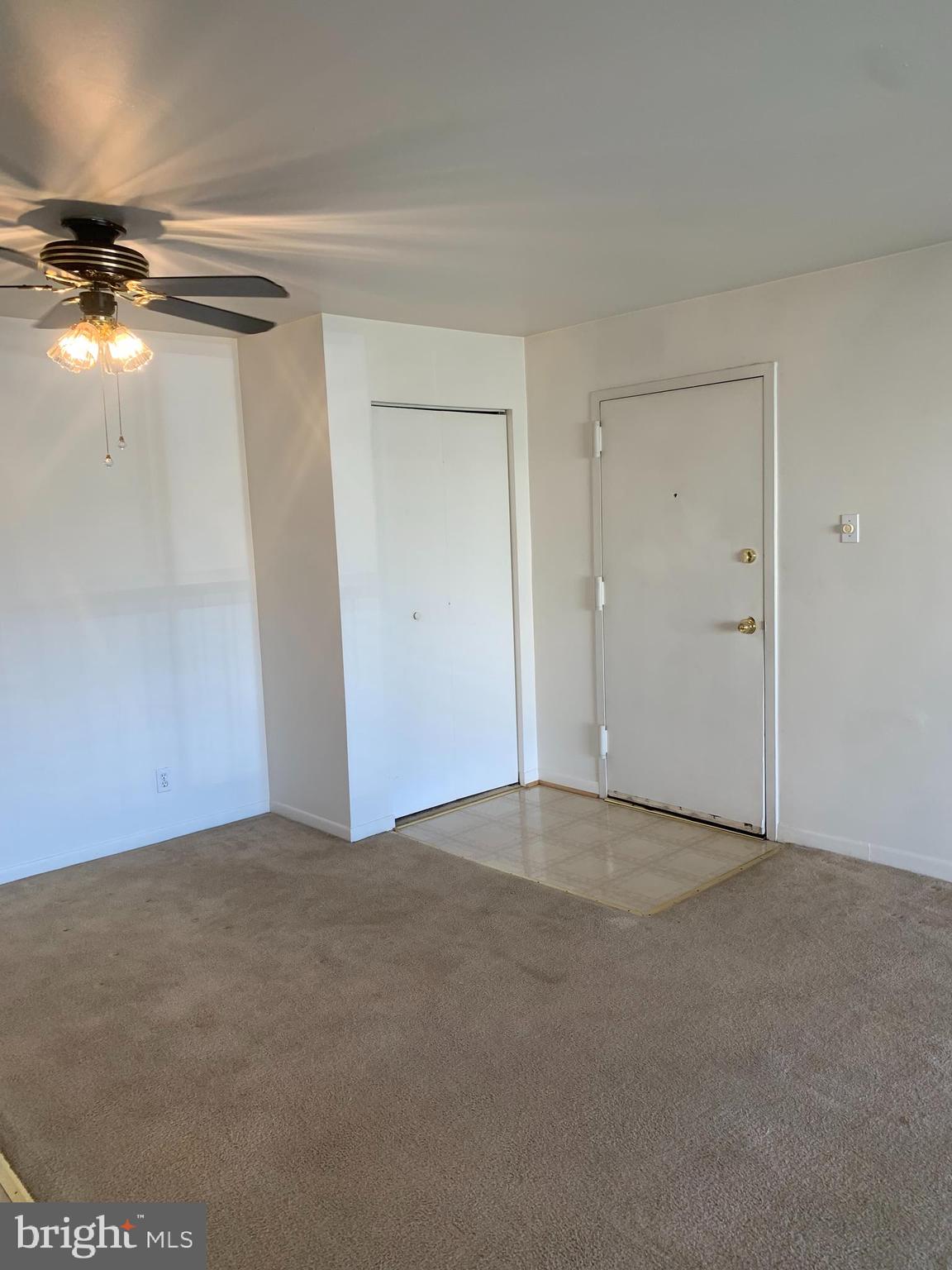 TREETOP CONDO - Residential