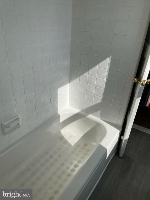 LANSDOWNE - Residential