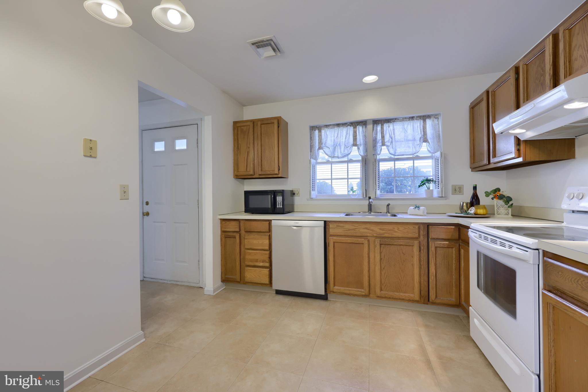 ROCKLEDGE - Residential