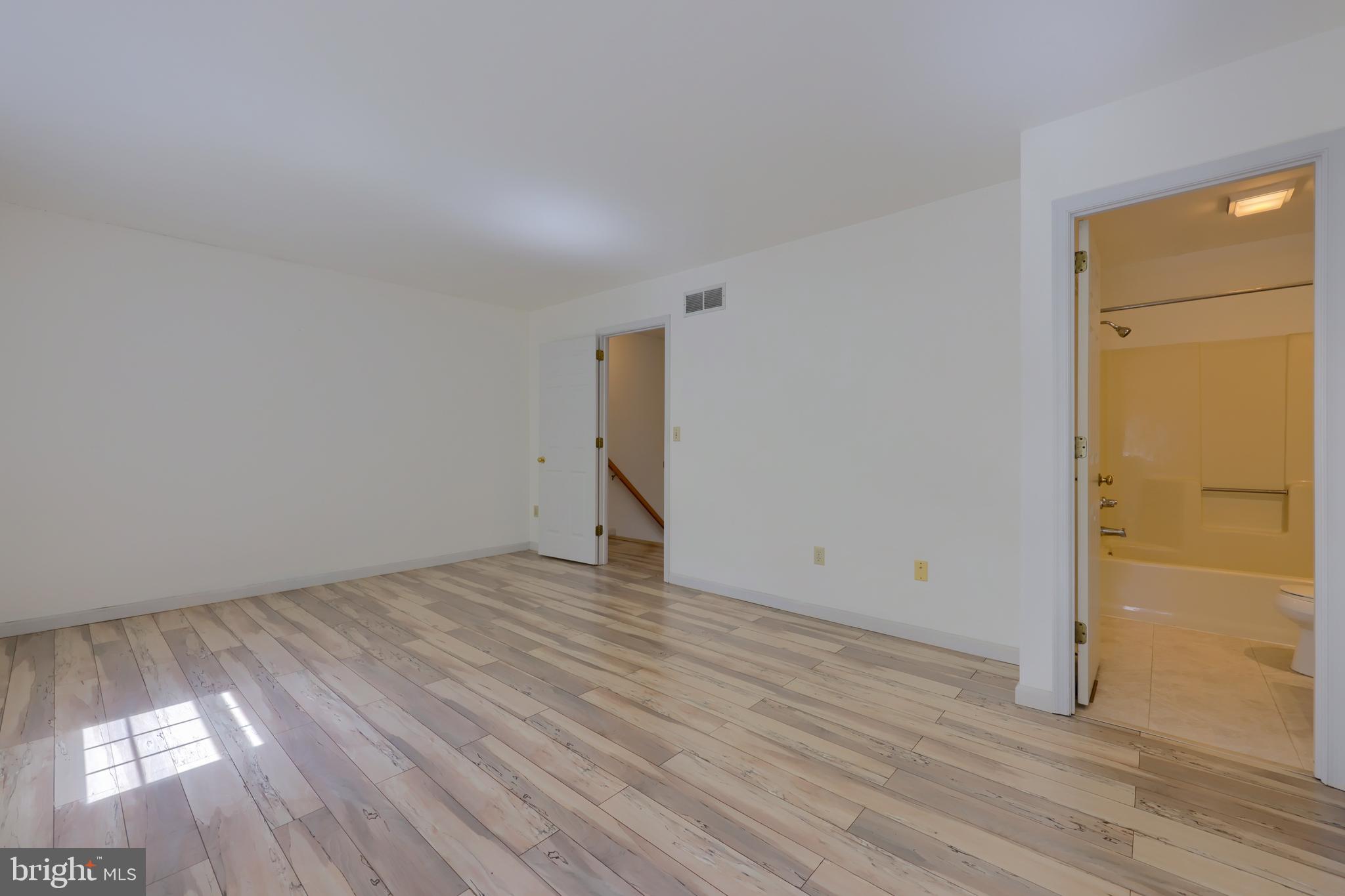 ROCKLEDGE - Residential