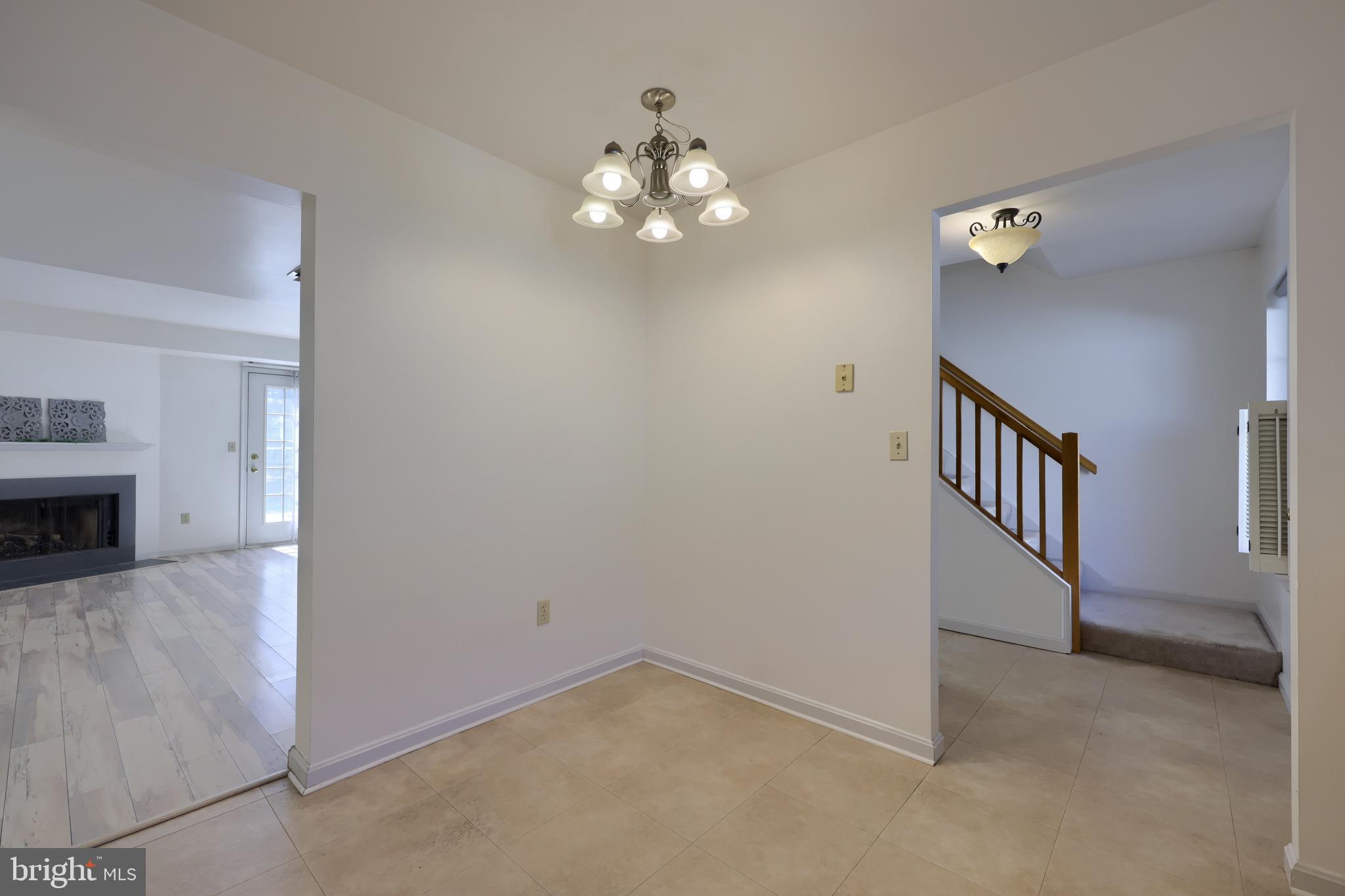 ROCKLEDGE - Residential