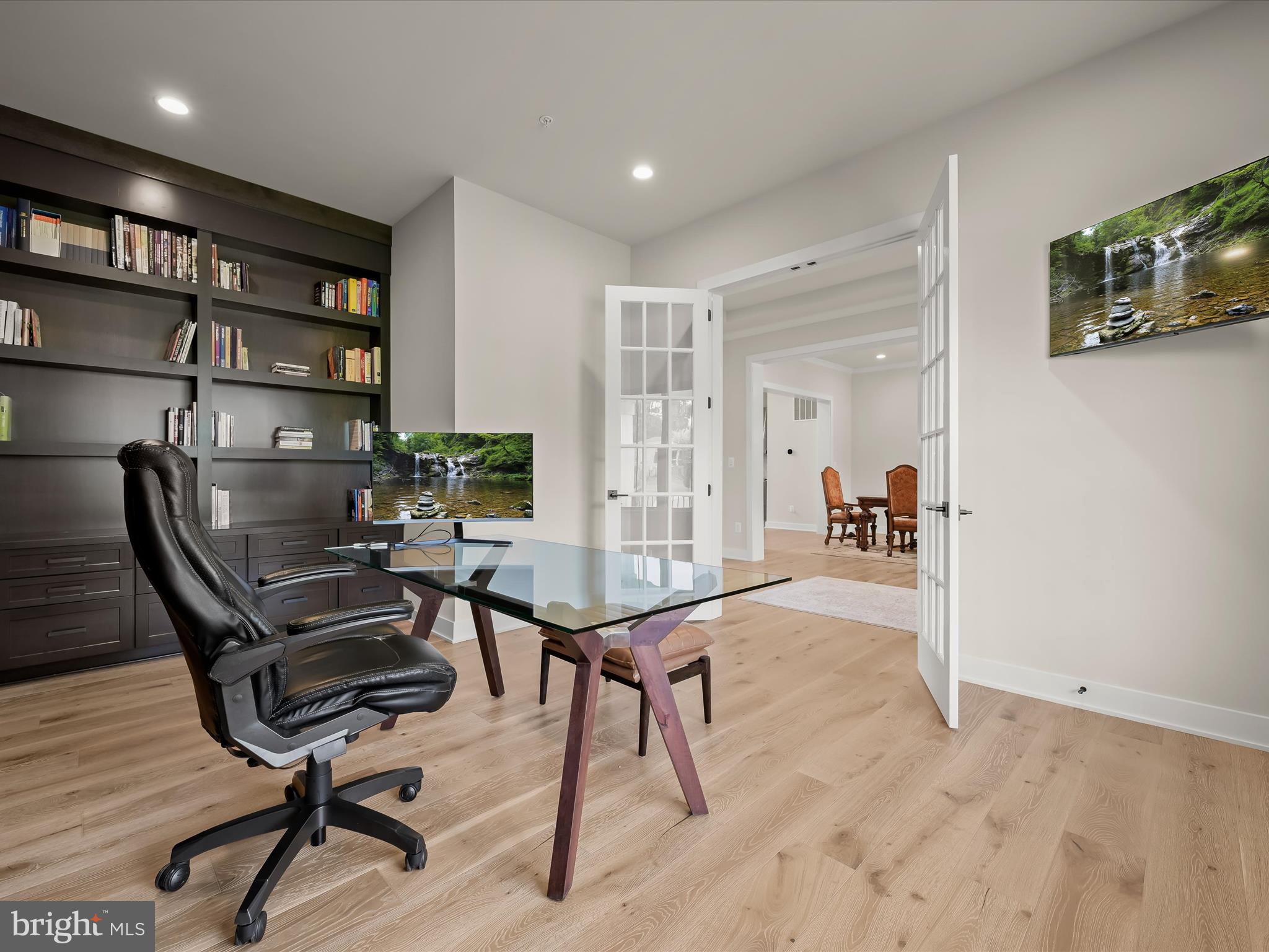 WILLOWCREEK - Residential