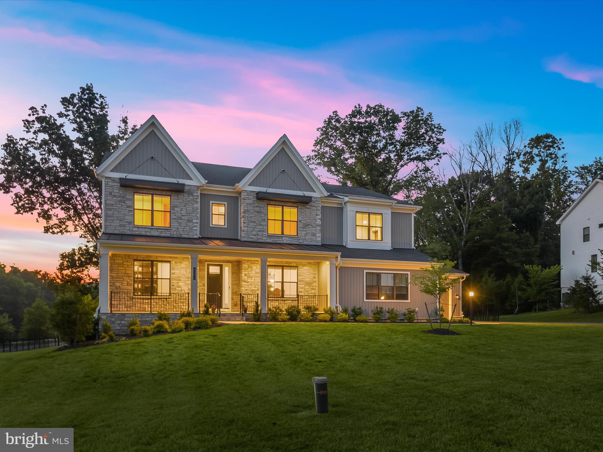 WILLOWCREEK - Residential