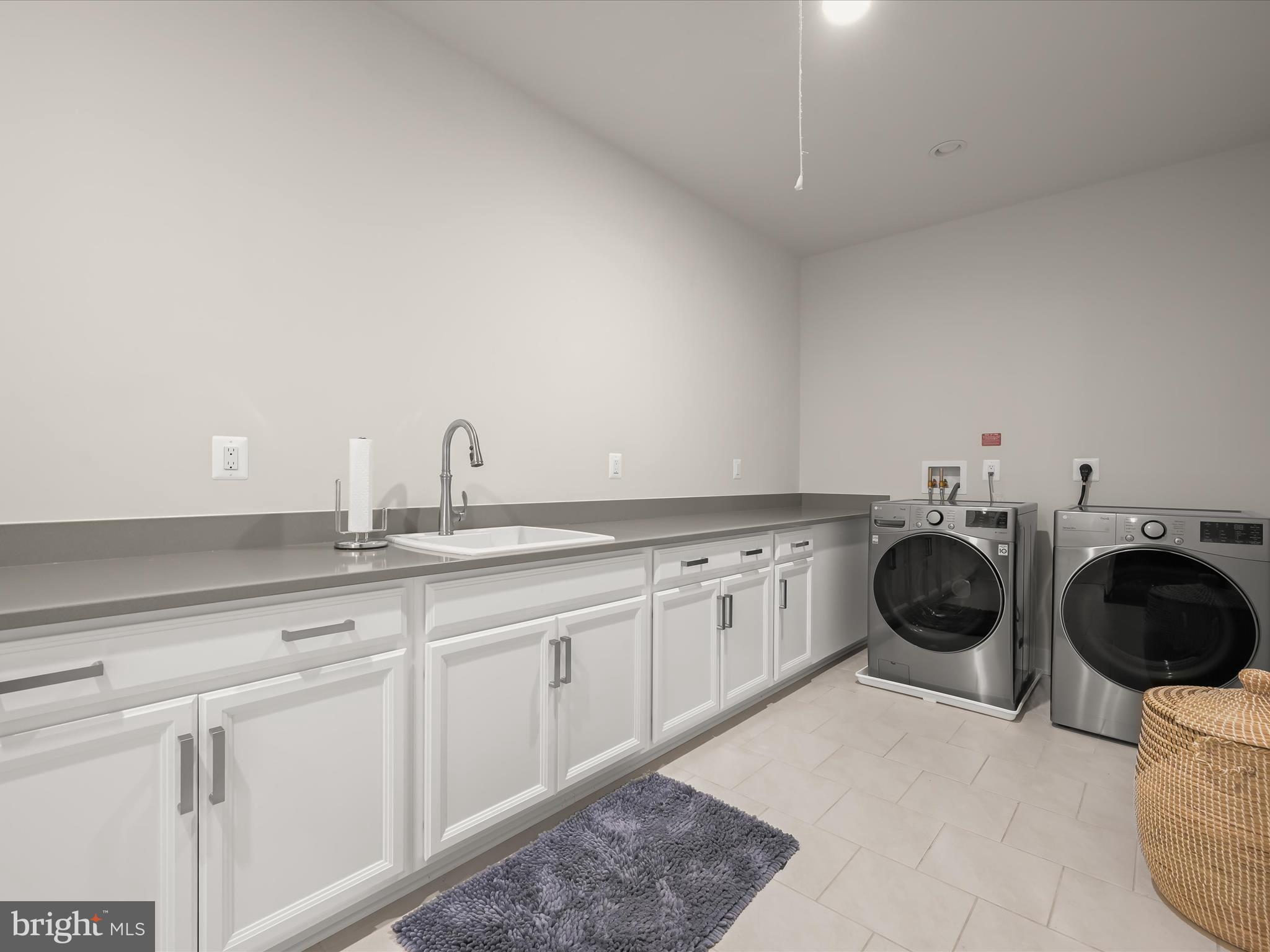 WILLOWCREEK - Residential